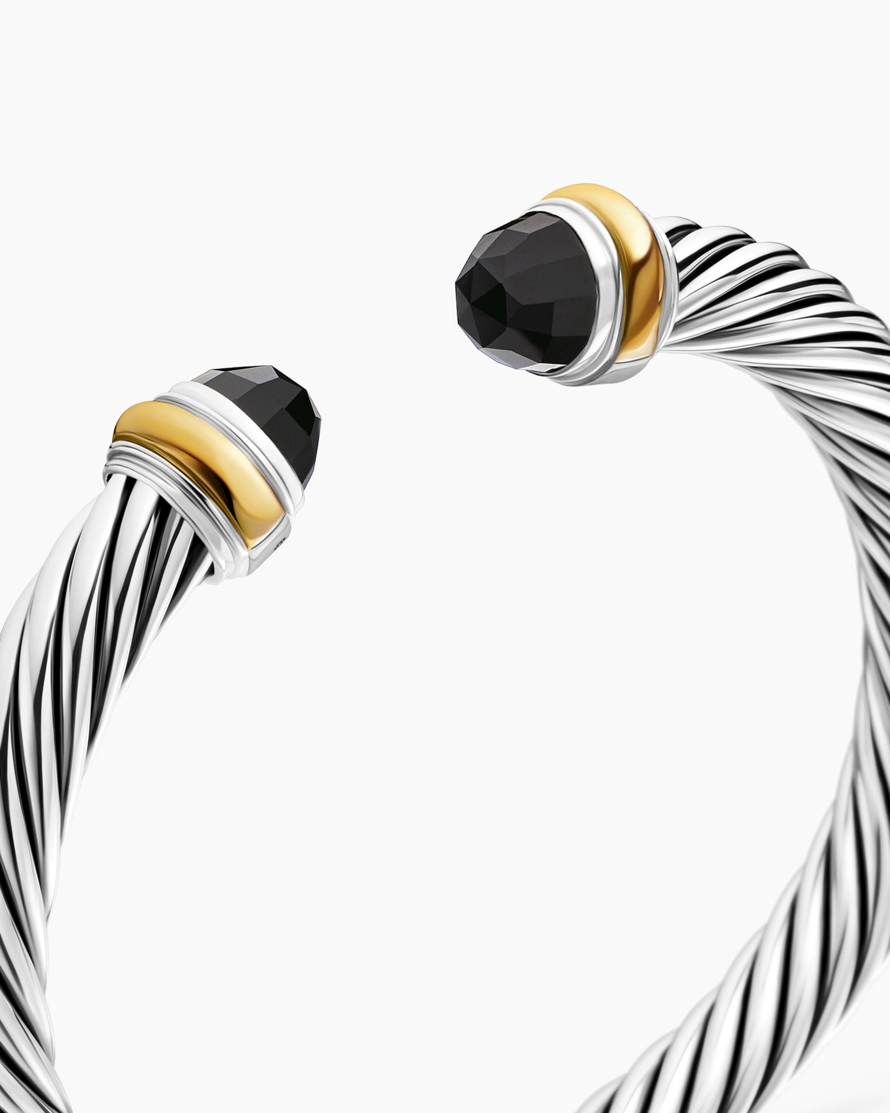 Classic Cable Bracelet in Sterling Silver with 14K Yellow Gold and Black Onyx, 7mm - Image 5