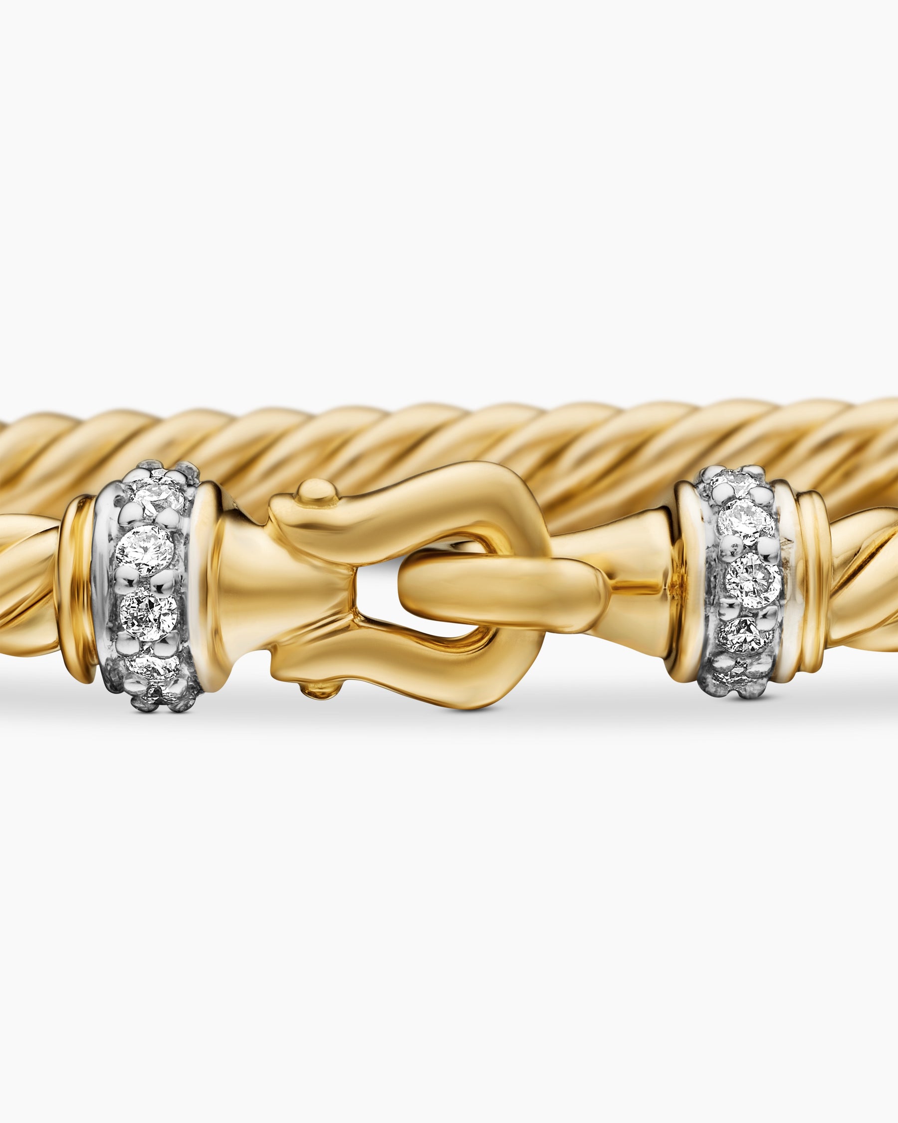 Buckle Classic Cable Bracelet in 18K Yellow Gold with Diamonds, 2.6mm - Image 6