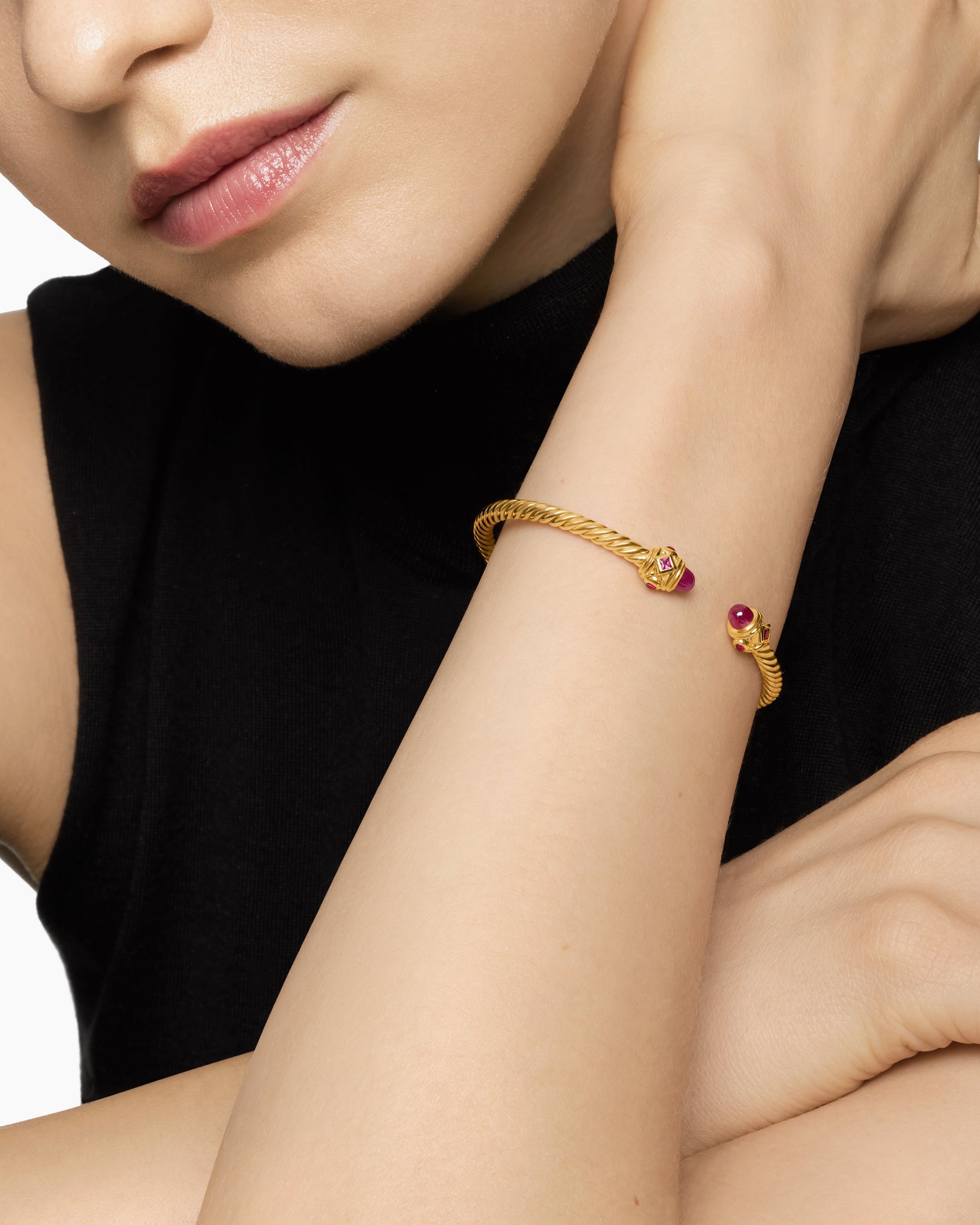 Renaissance Cablespira Bracelet in 18K Yellow Gold with Rubies, 3.5mm - Image 7