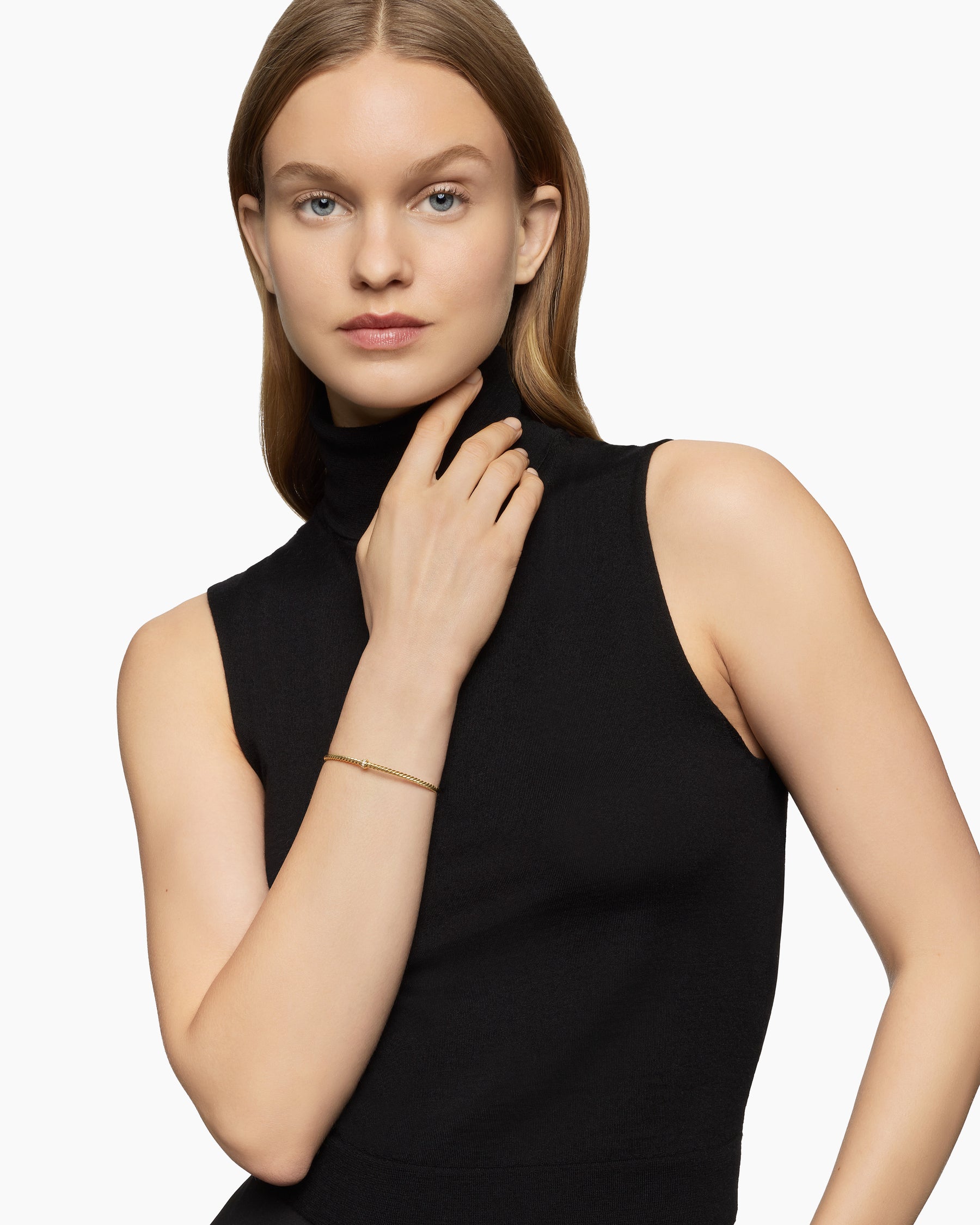 Alternative view of Classic Cablespira Station Bracelet in 18K Yellow Gold with Diamonds, 3mm