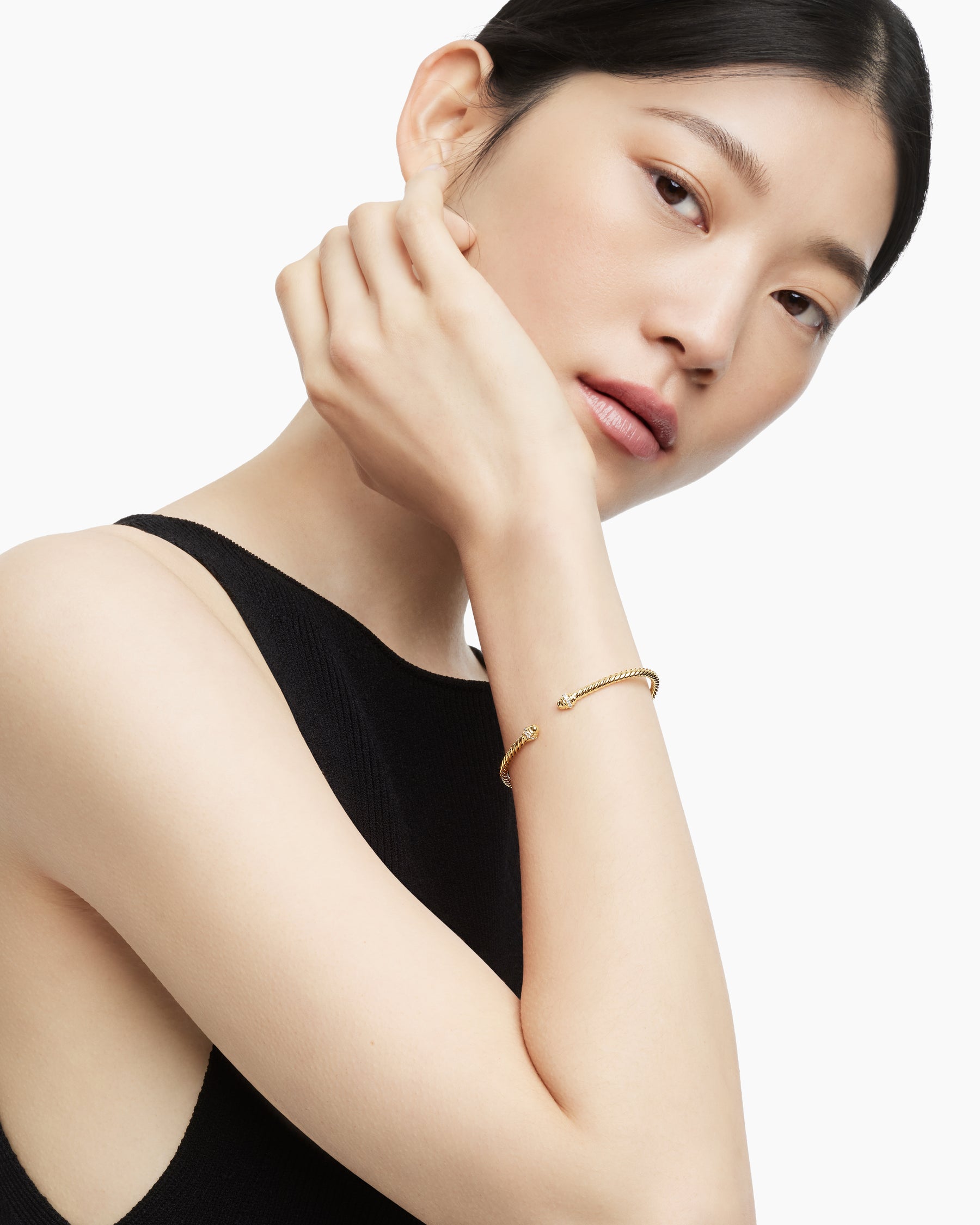 Alternative view of Classic Cablespira Bracelet in 18K Yellow Gold with Diamonds, 3mm