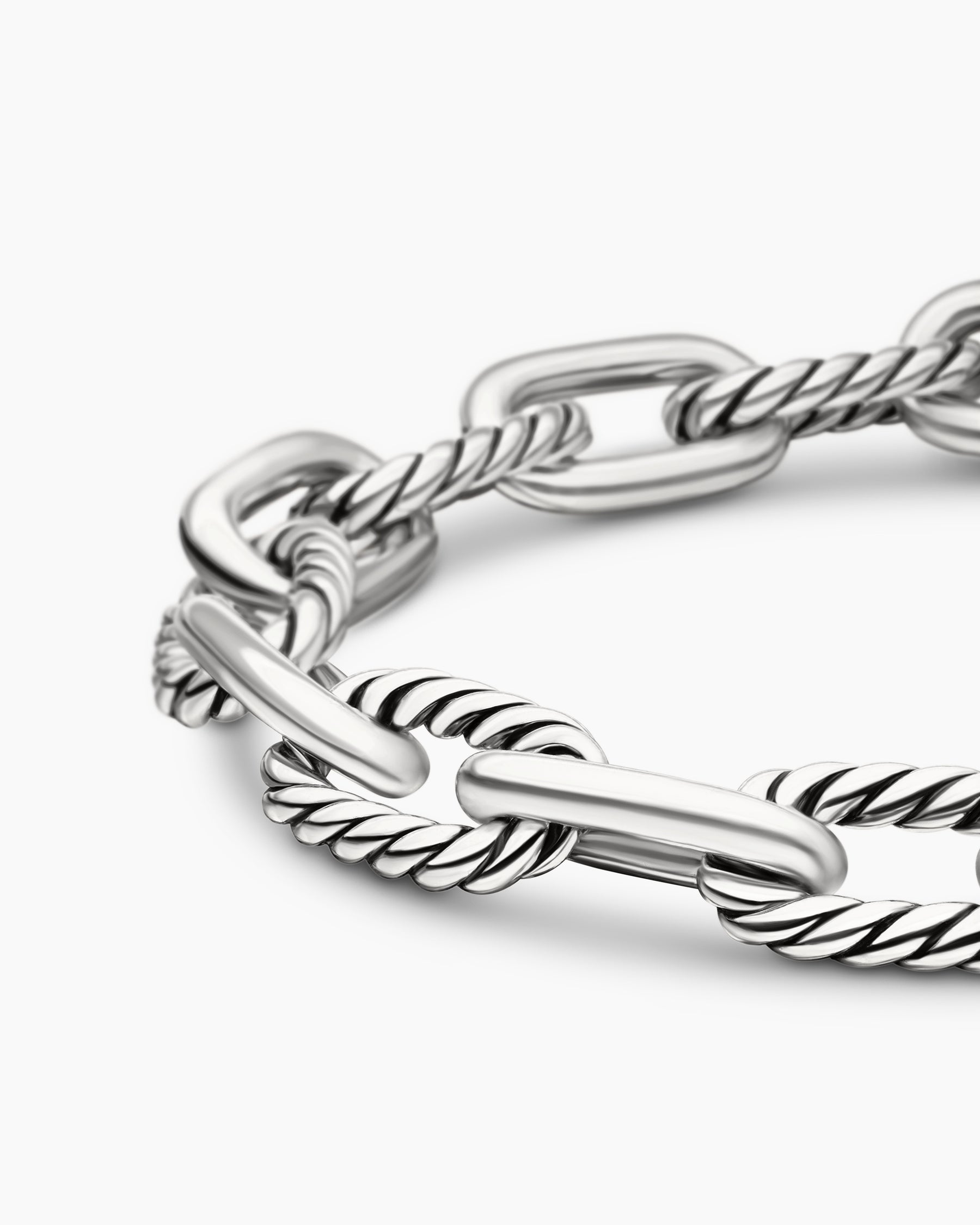 DY Madison Chain Bracelet in Sterling Silver, 8.5mm - Image 7