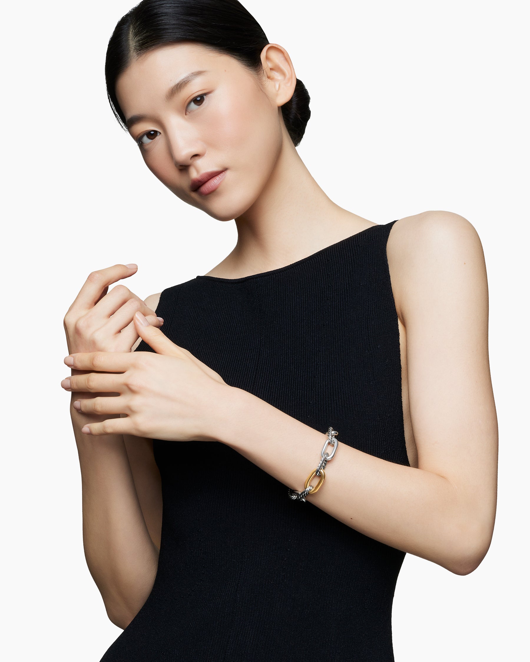 Alternative view of DY Madison Chain Bracelet in Sterling Silver with 18K Yellow Gold, 13.5mm