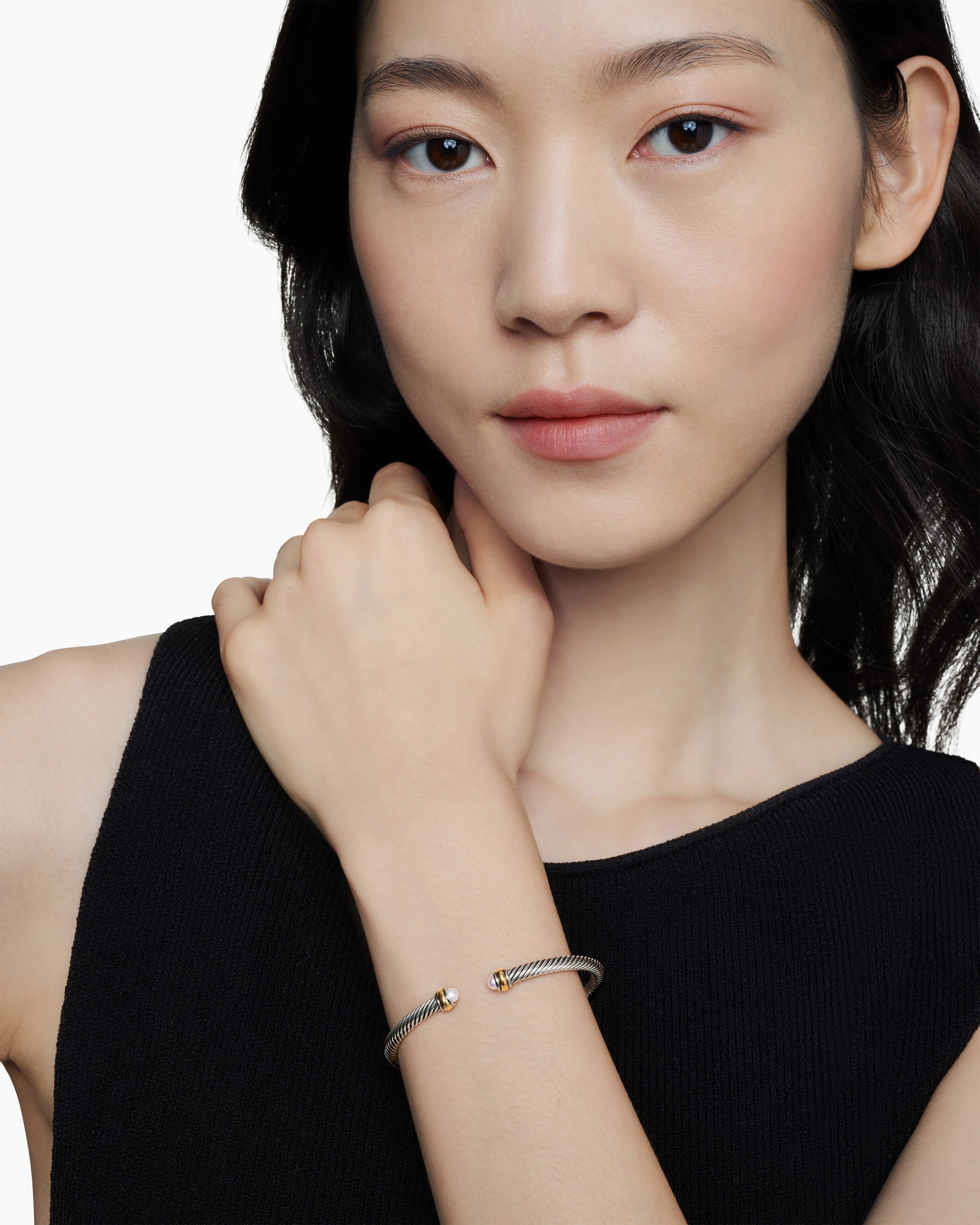 Classic Cable Bracelet in Sterling Silver with 18K Yellow Gold and Pearls, 4mm - Image 7