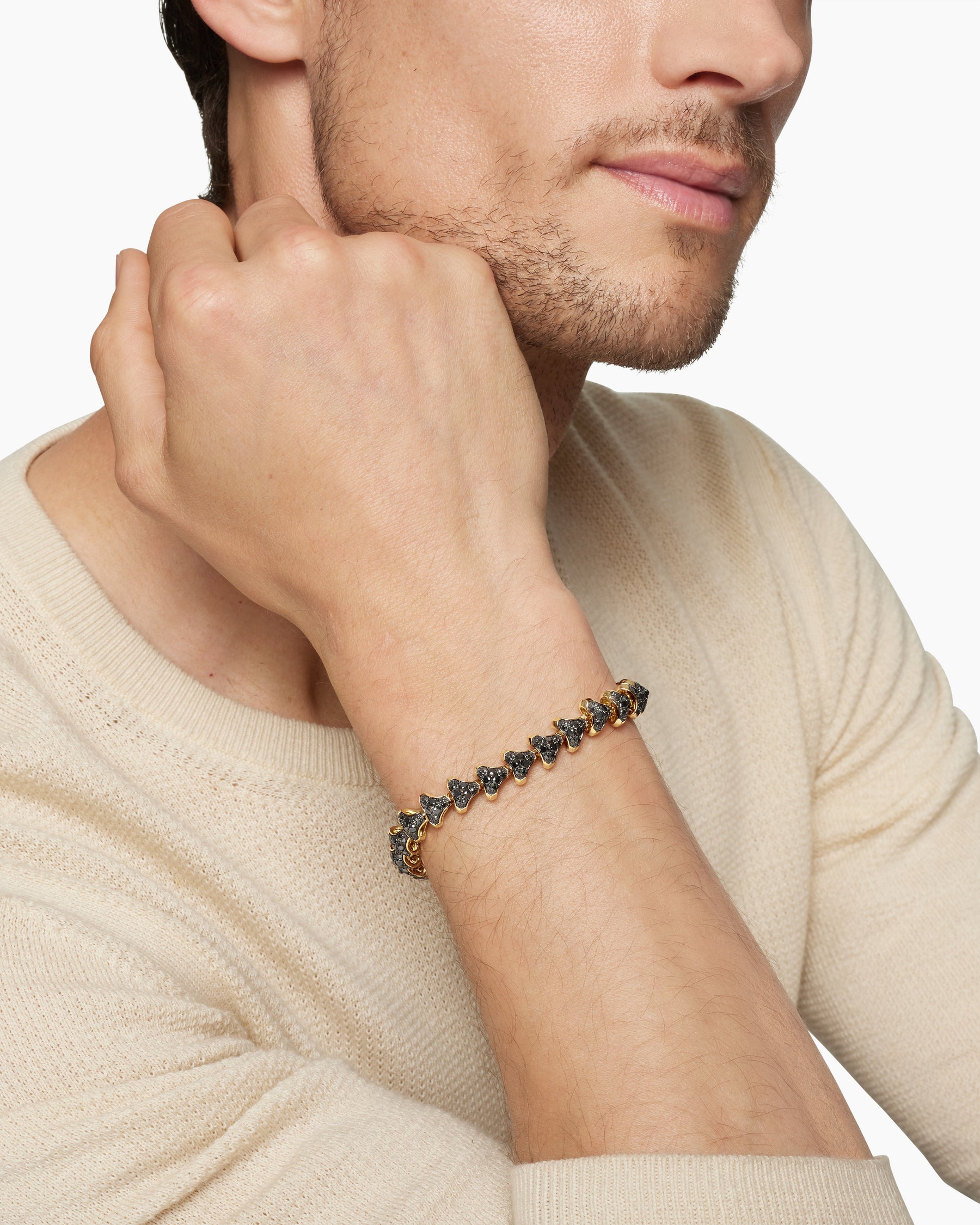 Armory Link Bracelet in 18K Yellow Gold with Black Diamonds, 9.5mm - Image 8