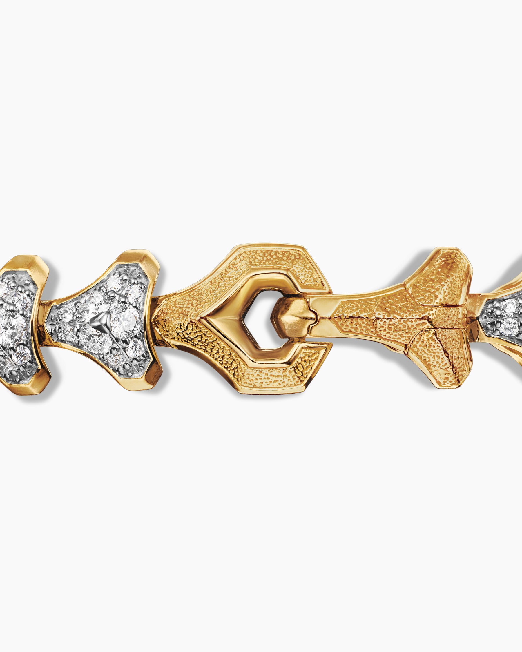 Armory Link Bracelet in 18K Yellow Gold with Diamonds, 9.5mm - Image 7