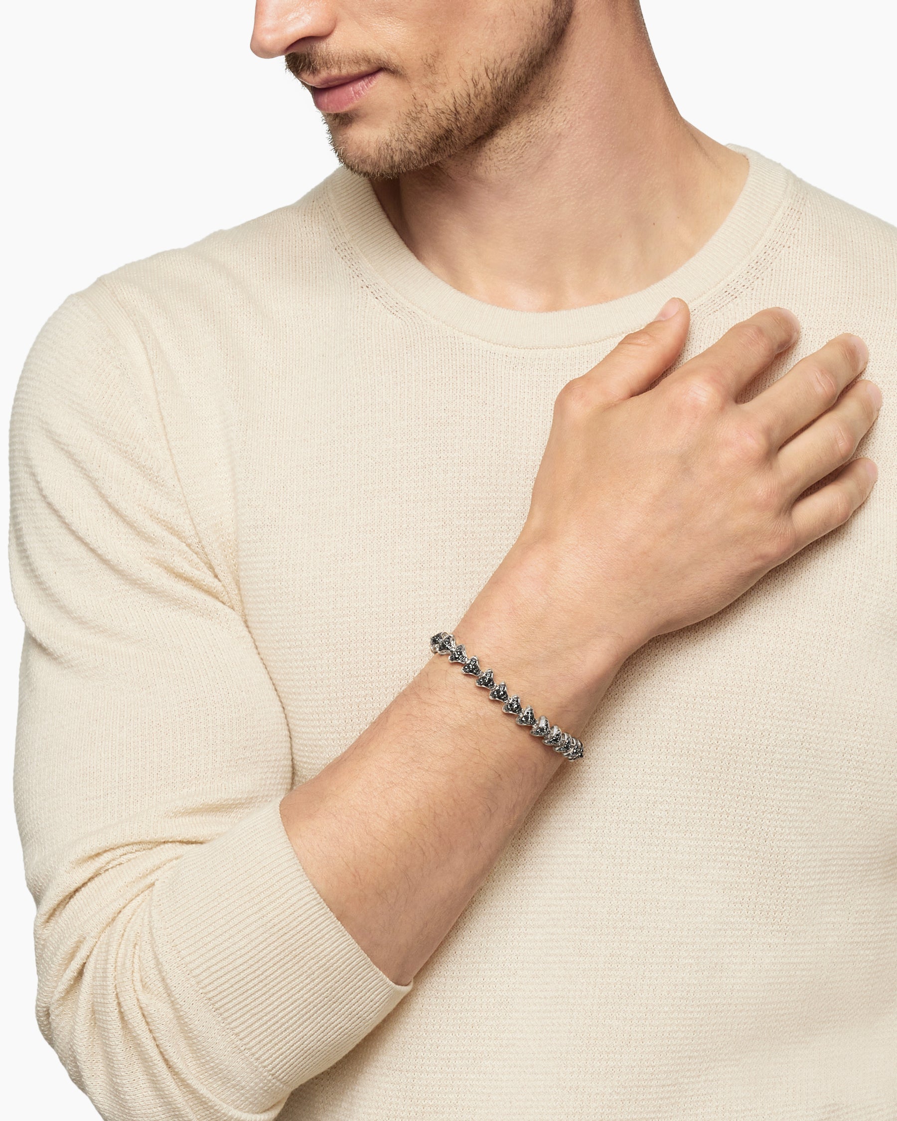Alternative view of Armory Link Bracelet in Sterling Silver with Black Diamonds, 9.5mm