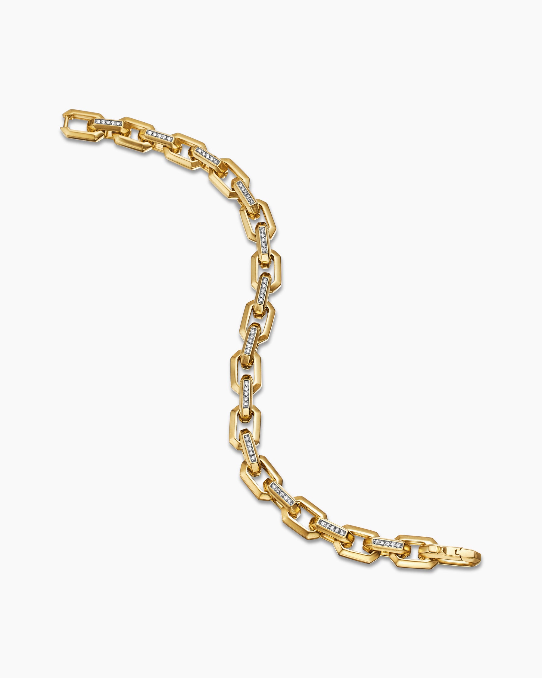 Streamline Heirloom Chain Link Bracelet in 18K Yellow Gold with Pavé Diamonds, 7.5mm - Image 4
