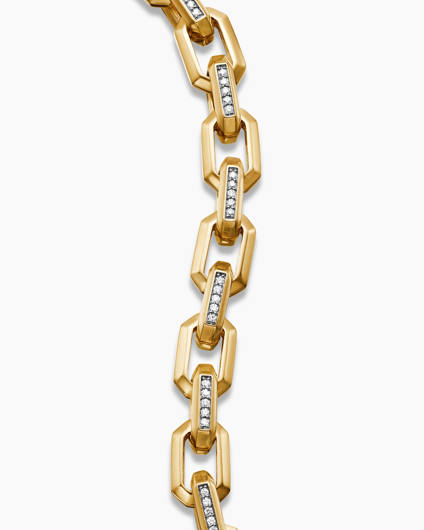 Streamline Heirloom Chain Link Bracelet in 18K Yellow Gold with Pavé Diamonds, 7.5mm - Image 6