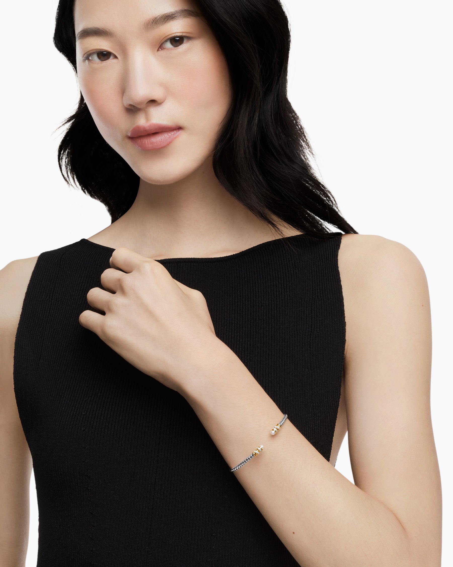 Alternative view of Petite Helena Classic Cable Bracelet in Sterling Silver with 18K Yellow Gold, Pearls and Diamonds, 3mm