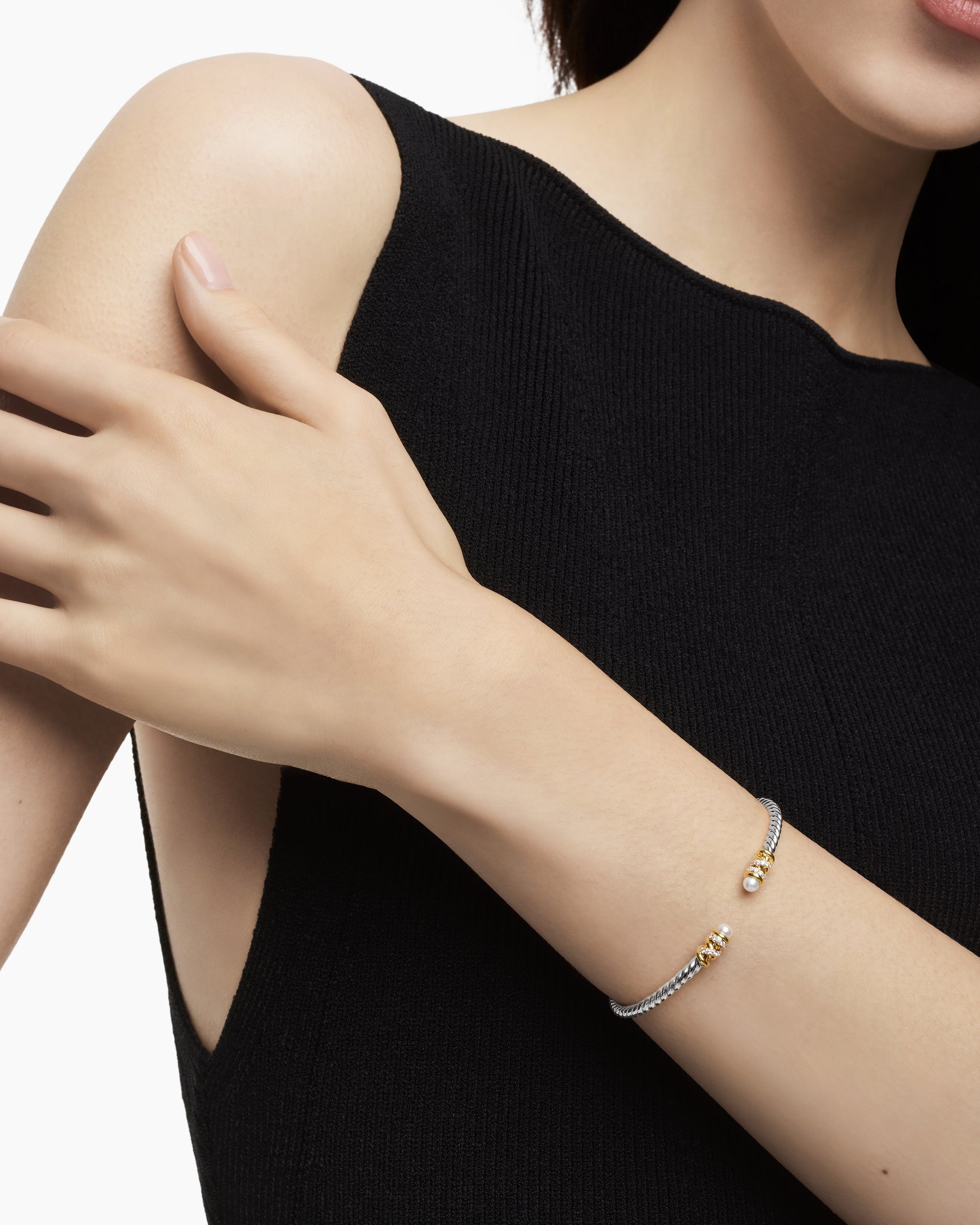 Petite Helena Classic Cable Bracelet in Sterling Silver with 18K Yellow Gold, Pearls and Diamonds, 3mm - Image 7