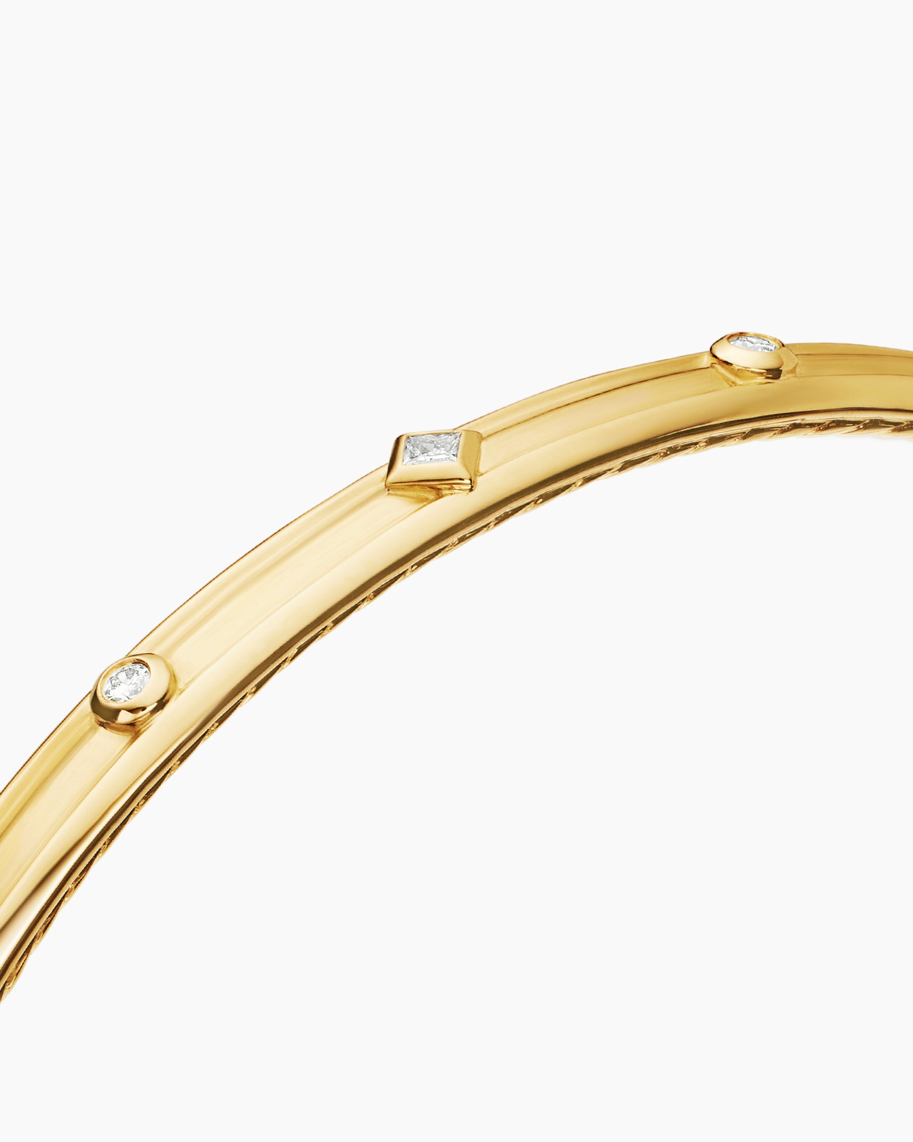 Modern Renaissance Bangle Bracelet in 18K Yellow Gold with Diamonds, 4.5mm - Image 5