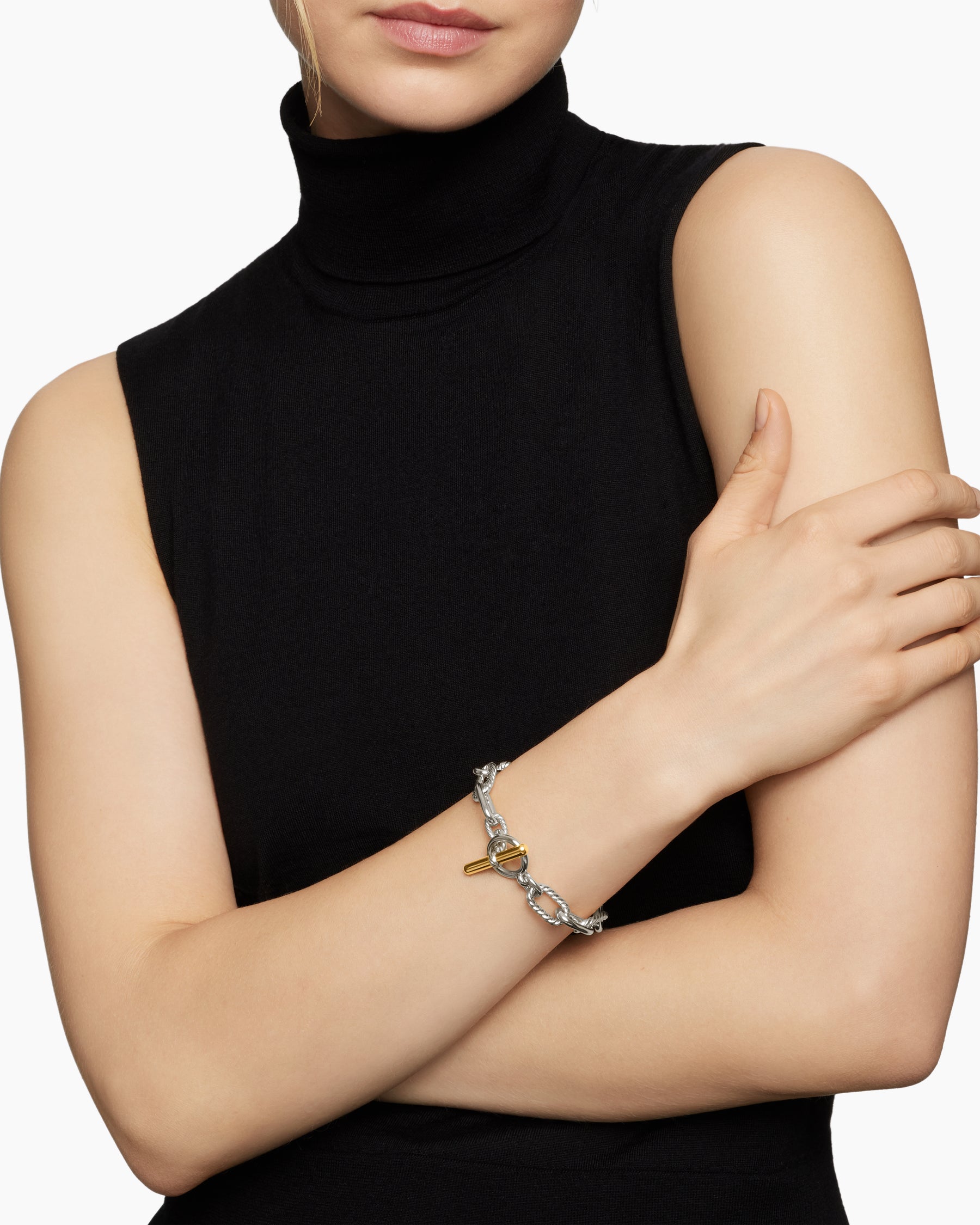 Alternative view of DY Madison Toggle Chain Bracelet in Sterling Silver with 18K Yellow Gold, 11mm