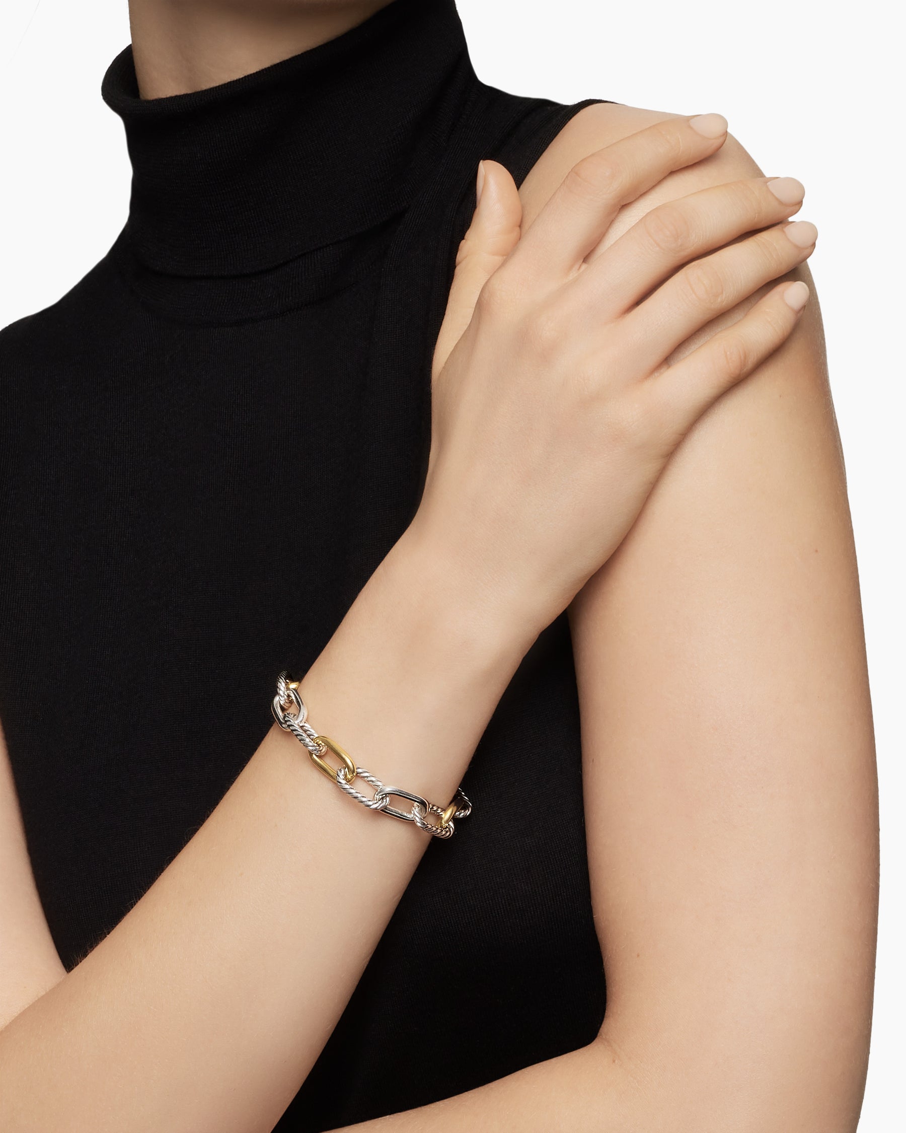 Alternative view of DY Madison Chain Bracelet in Sterling Silver with 18K Yellow Gold, 11mm