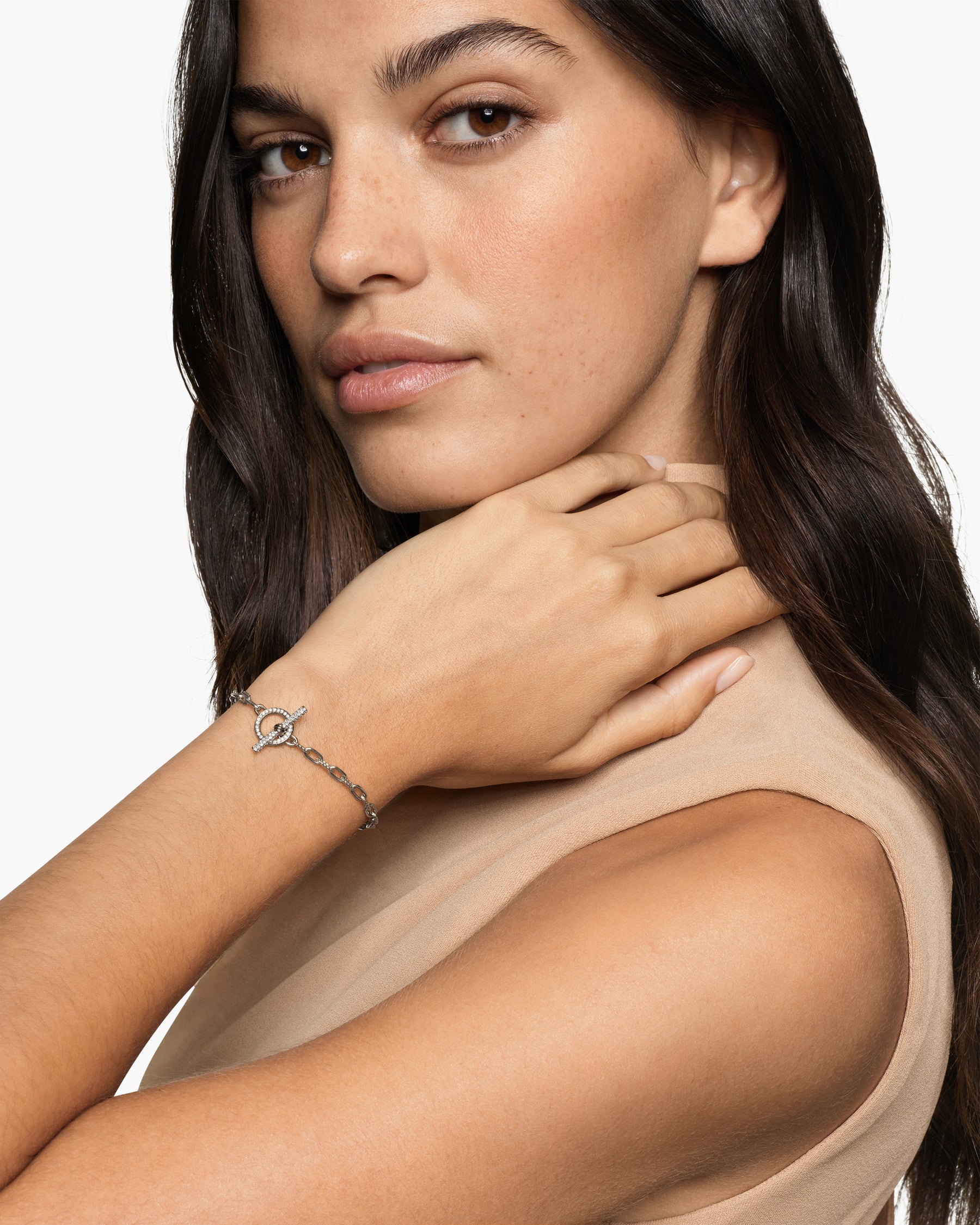 Alternative view of DY Madison Pavé Toggle Chain Bracelet in Sterling Silver with Diamonds, 3mm