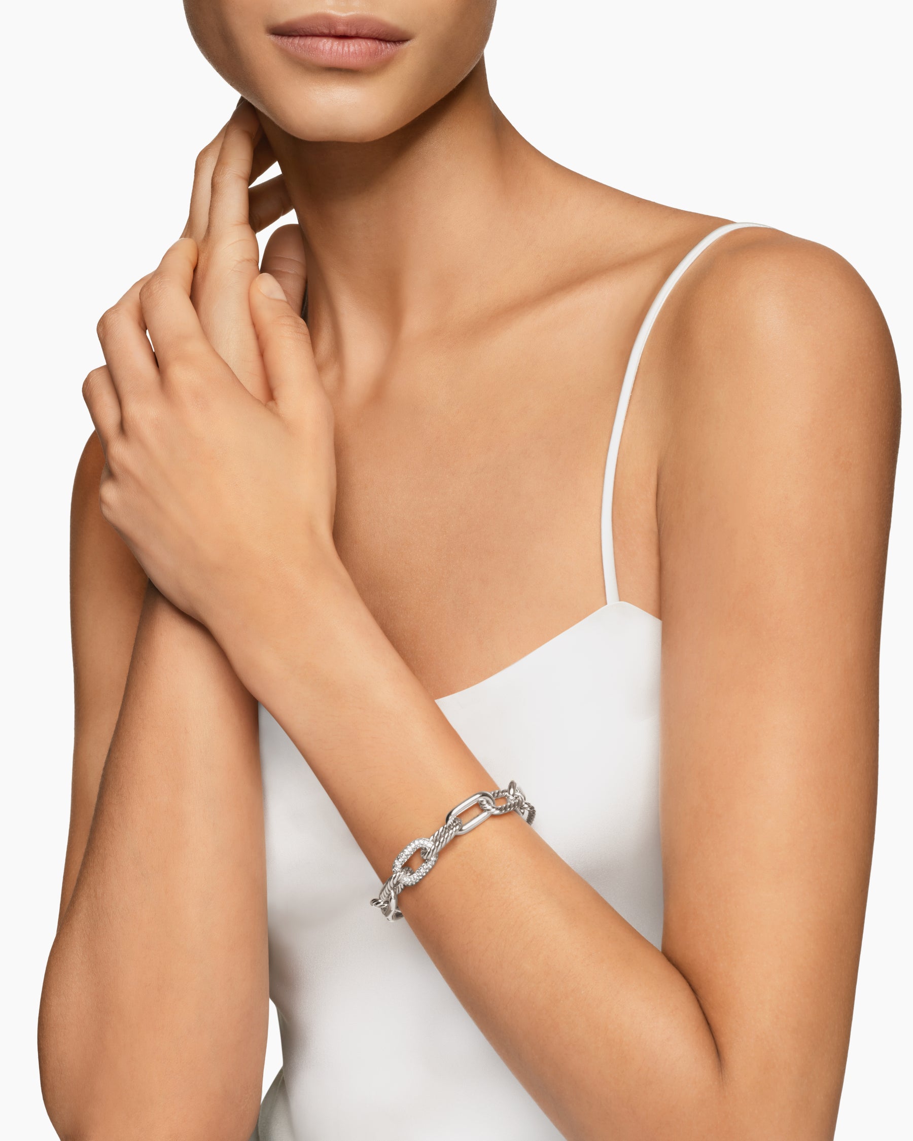Alternative view of DY Madison Chain Bracelet in Sterling Silver with Diamonds, 11mm