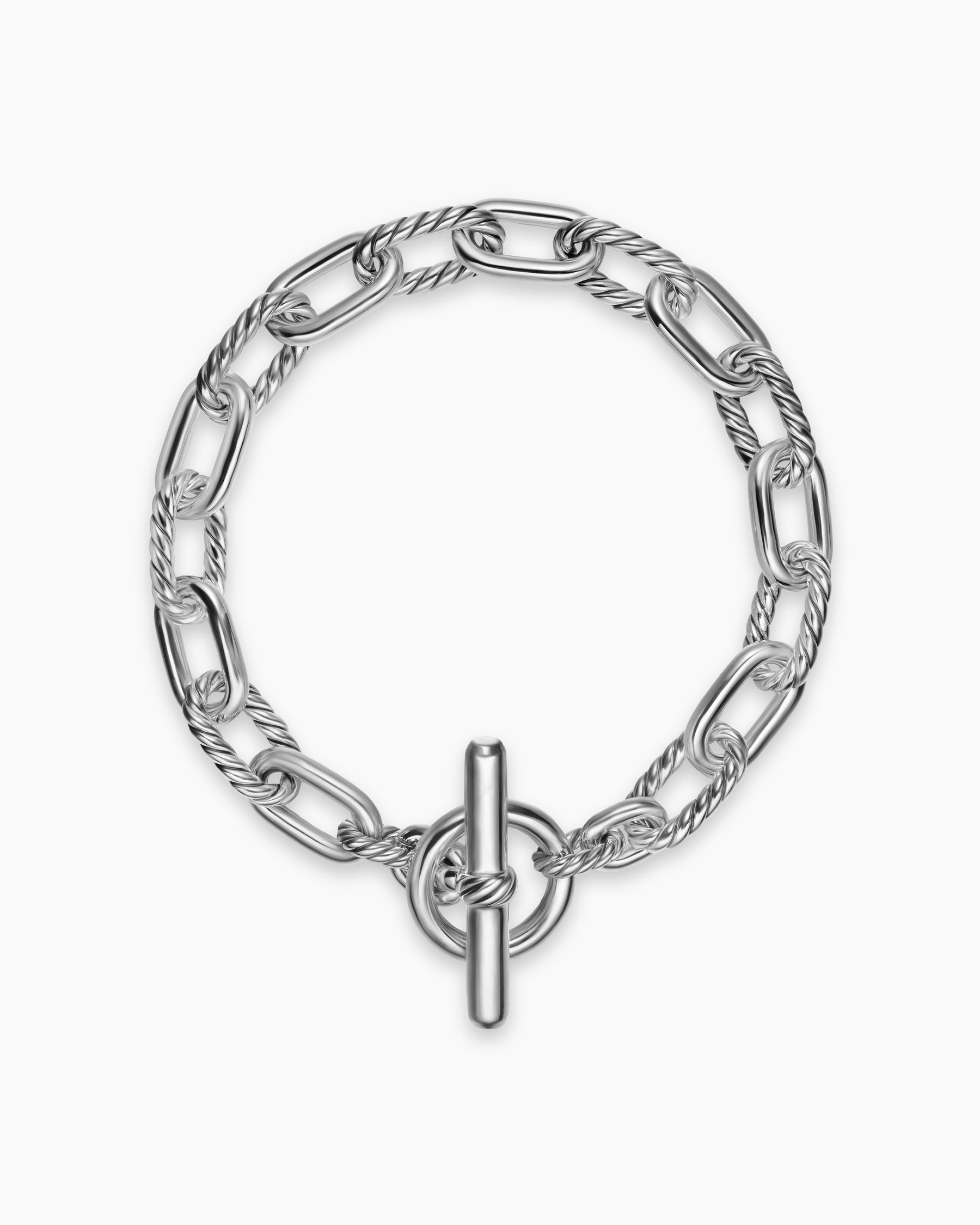DY Madison Toggle Chain Bracelet in Sterling Silver, 8.5mm - Image 3