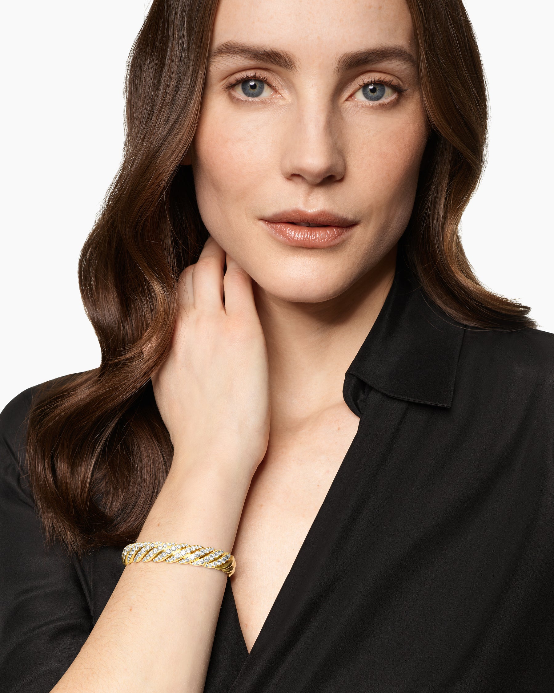 Alternative view of Sculpted Cable Flex Bracelet in 18K Yellow Gold with Diamonds, 11mm