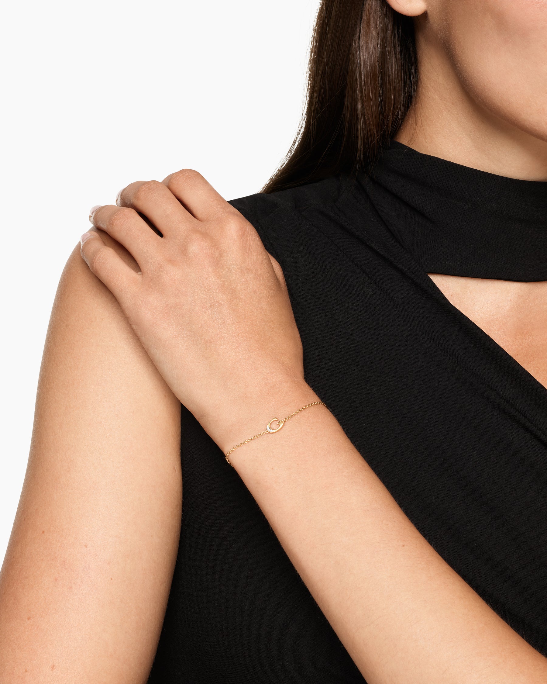 Alternative view of Petite Pavé Initial Chain Bracelet in 18K Yellow Gold with Diamond G