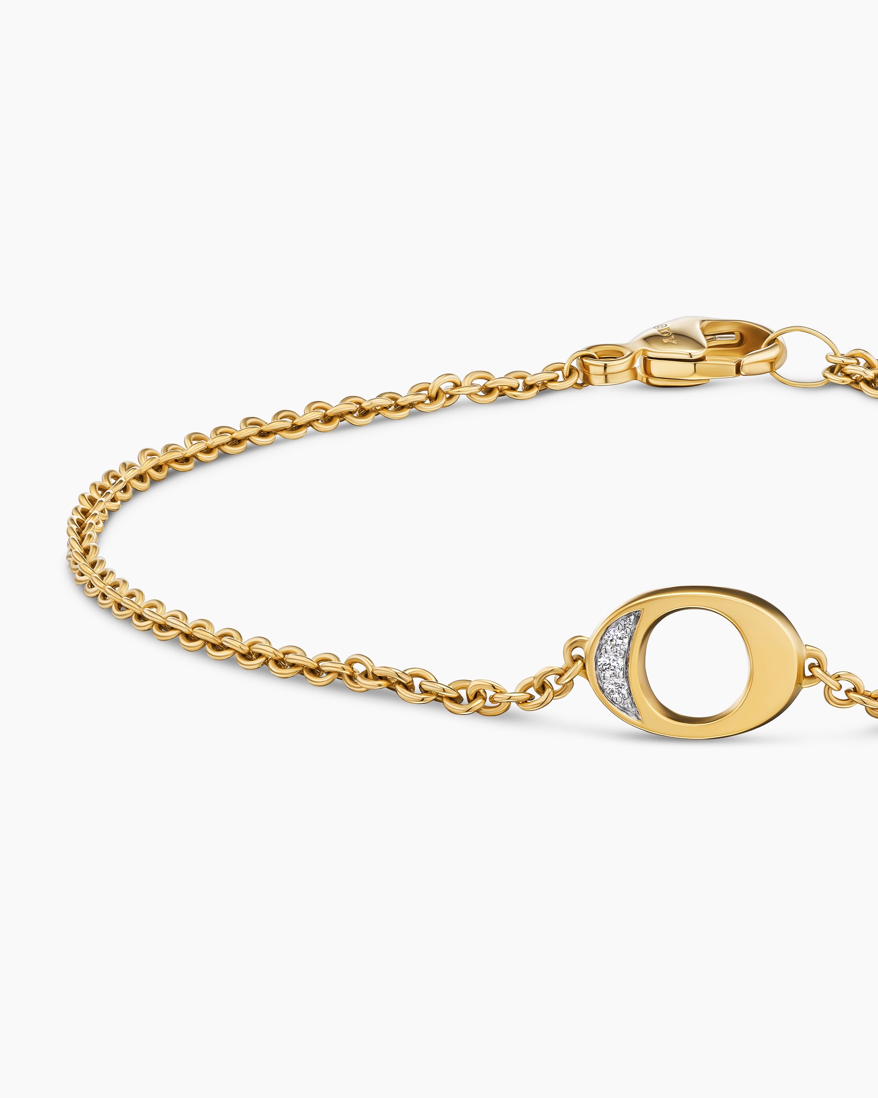 Petite Pavé Initial Chain Bracelet in 18K Yellow Gold with Diamond O - Image 5