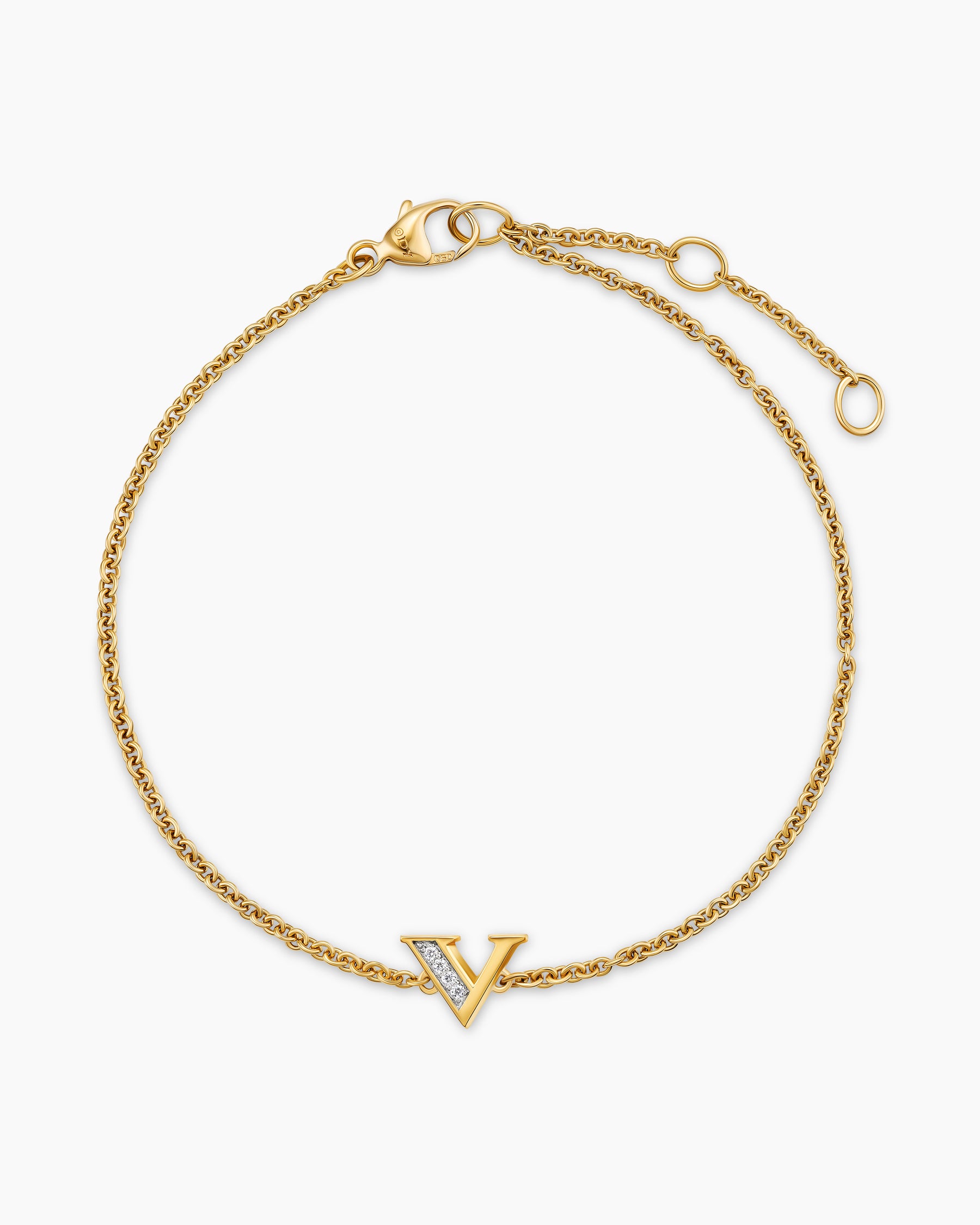 Petite Pavé Initial Chain Bracelet in 18K Yellow Gold with Diamond V - Image 3