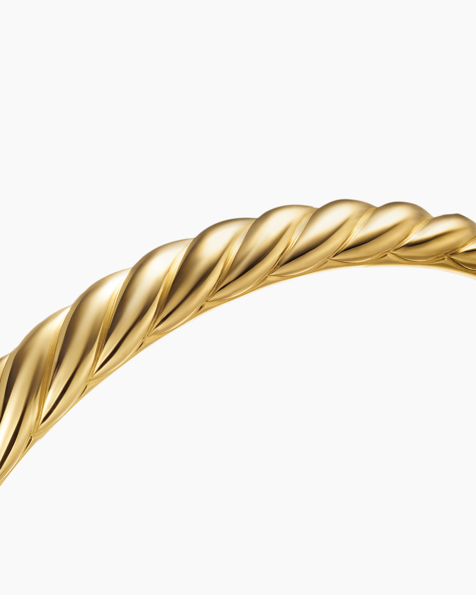 Sculpted Cable Bangle Bracelet in 18K Yellow Gold, 8mm - Image 5