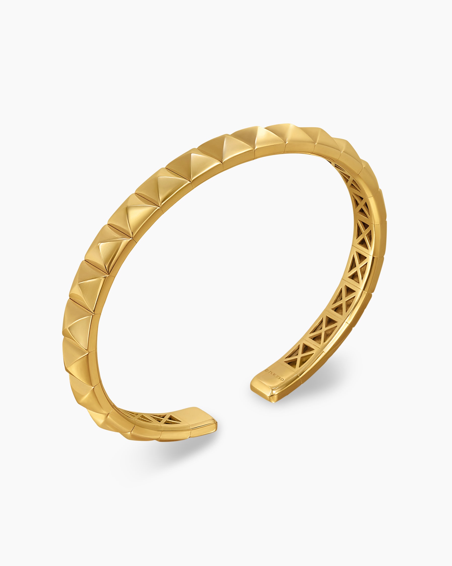 Pyramid Bangle Bracelet in 18K Yellow Gold, 6.5mm - Image 3