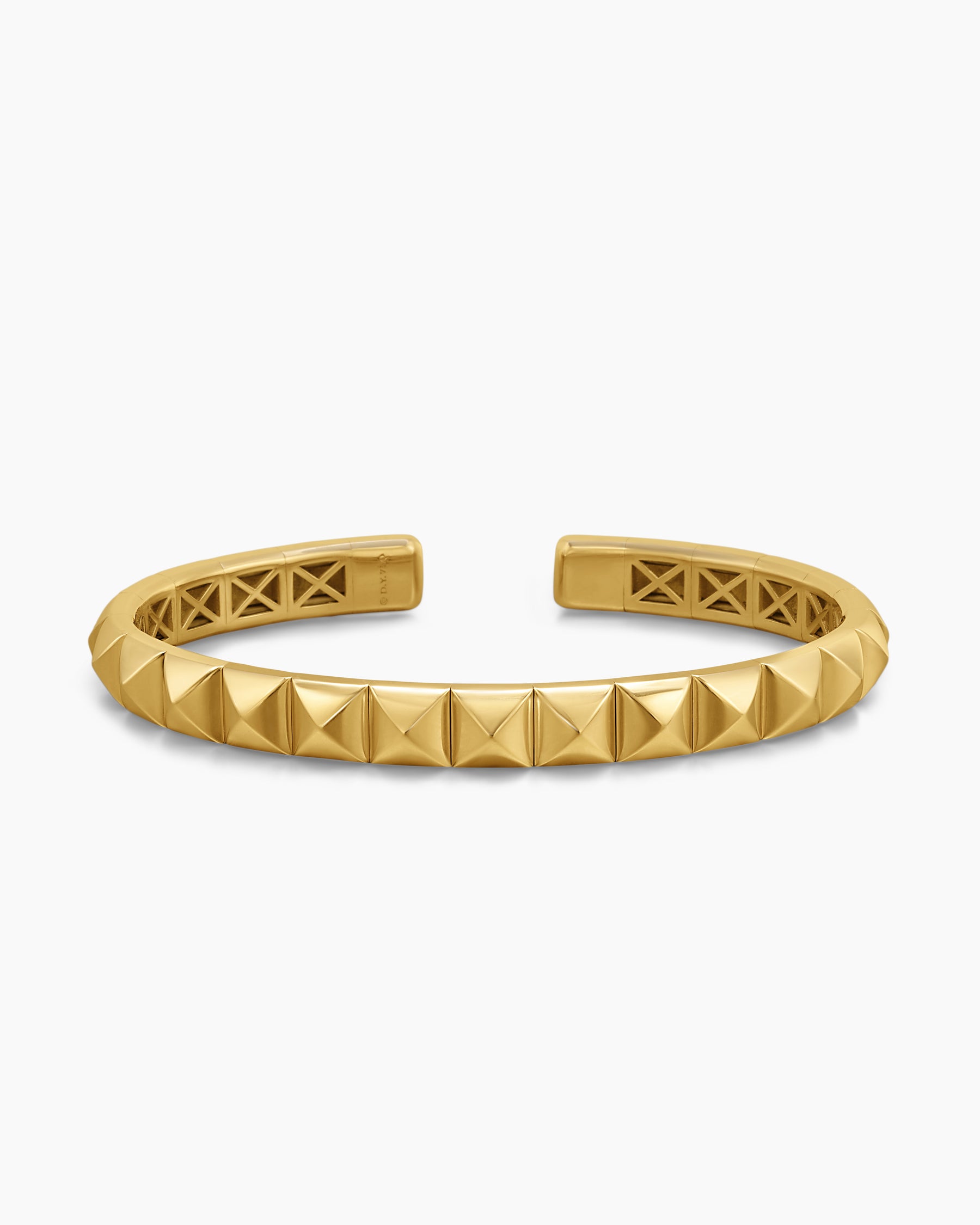 Pyramid Bangle Bracelet in 18K Yellow Gold, 6.5mm - Image 4