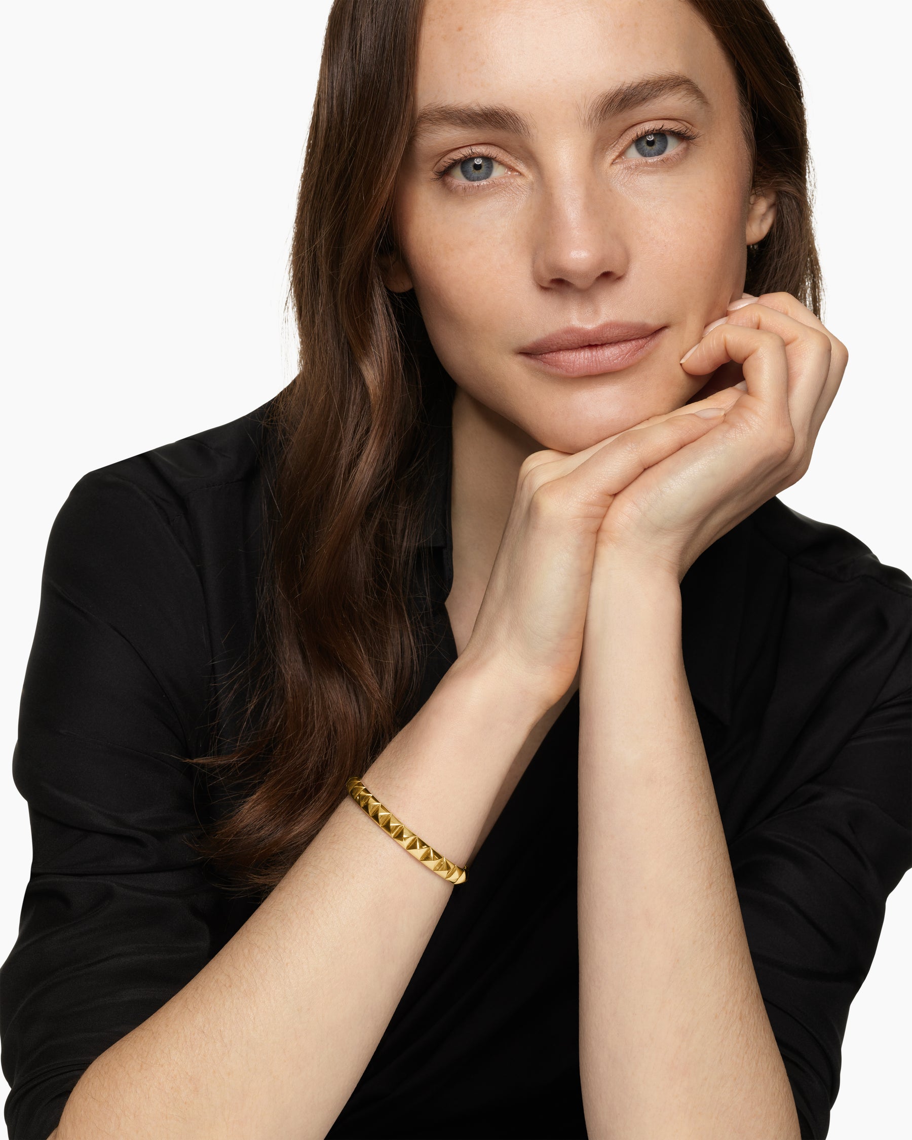 Alternative view of Pyramid Bangle Bracelet in 18K Yellow Gold, 6.5mm