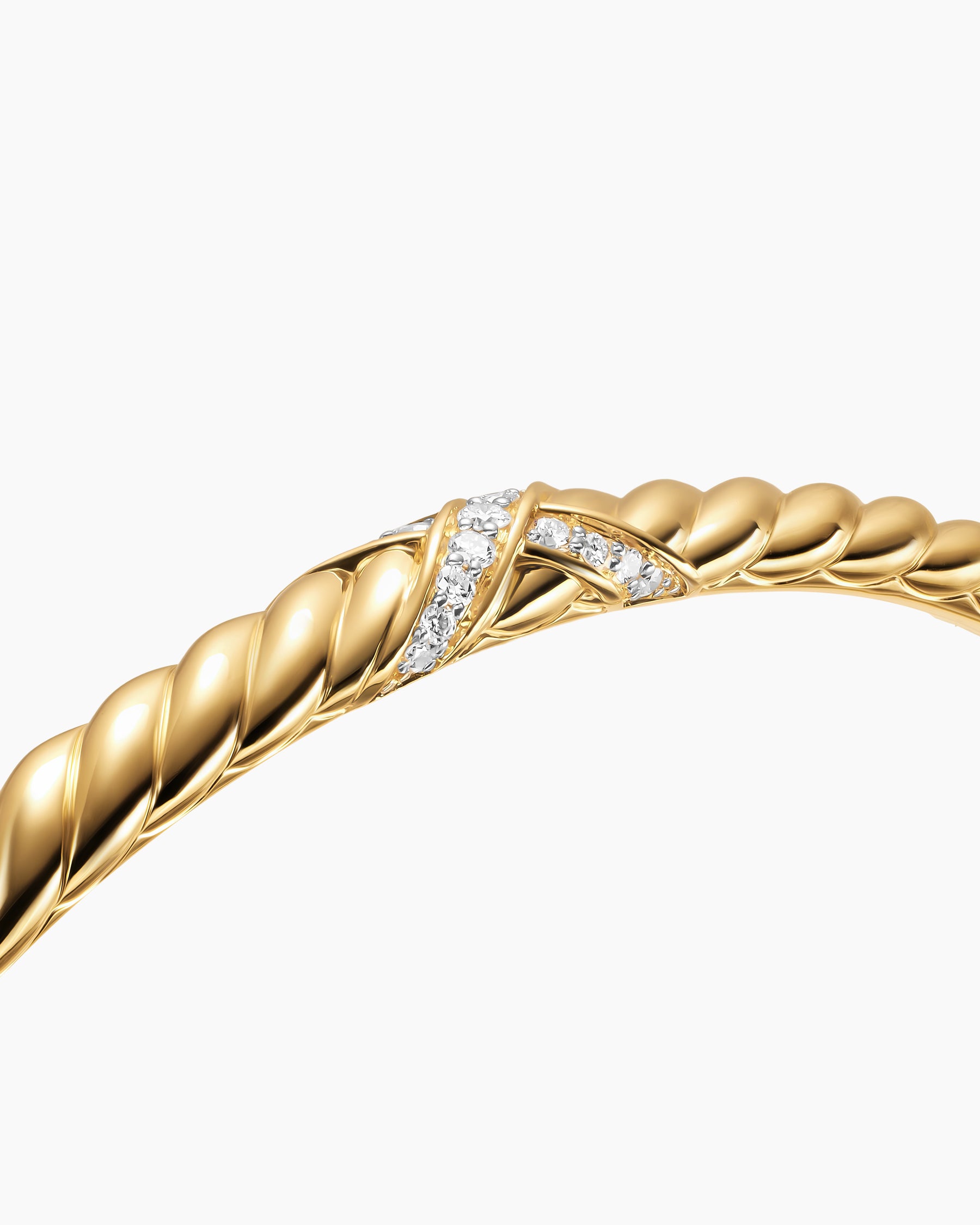 Sculpted Cable X Bracelet in 18K Yellow Gold with Diamonds, 4.6mm - Image 5