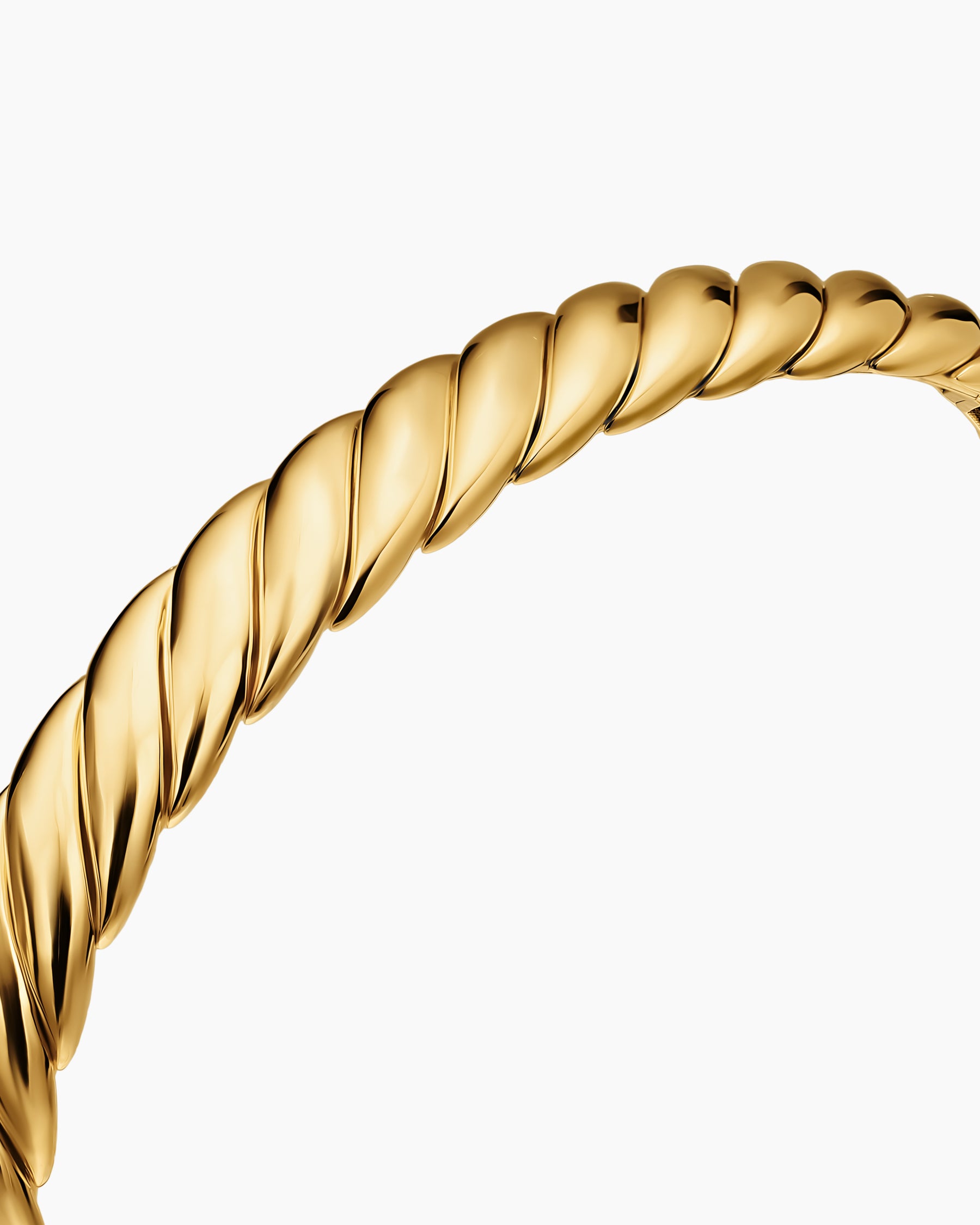 Sculpted Cable Flex Bracelet in 18K Yellow Gold, 7.5mm - Image 4