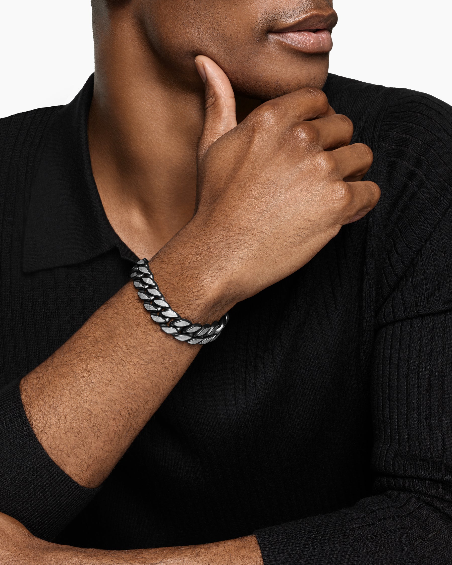 Alternative view of Curb Chain Bracelet in Black Titanium with Meteorite, 14.5mm