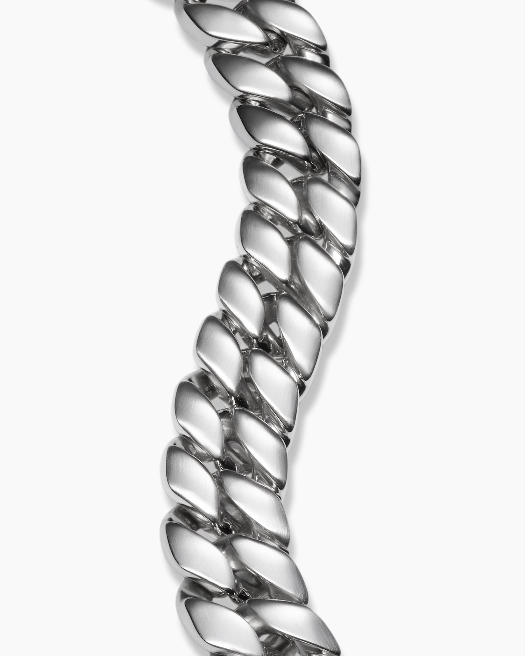 Curb Chain Bracelet in Platinum, 14.5mm - Image 5
