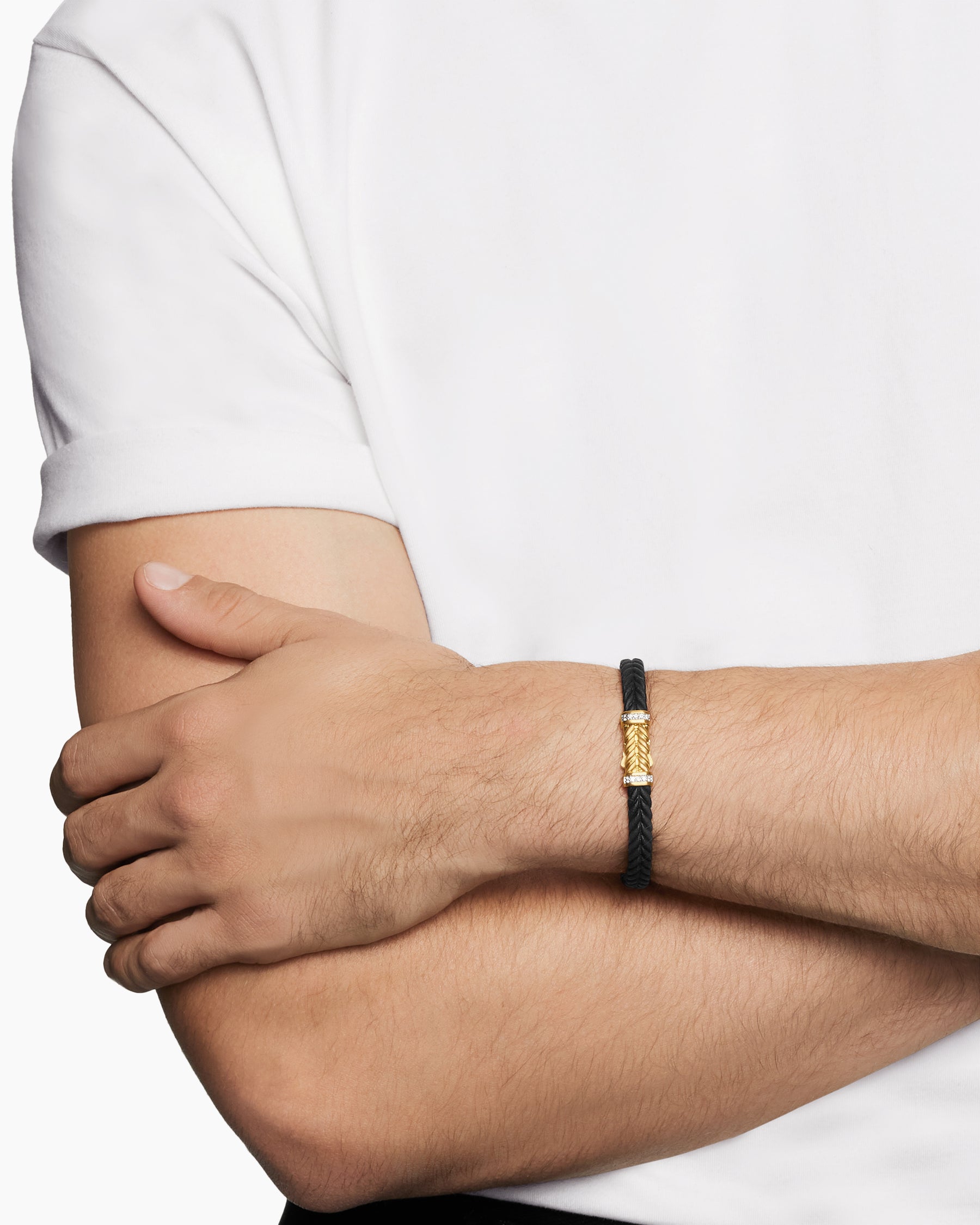 Alternative view of Chevron Bracelet in Black Rubber with 18K Yellow Gold and Diamonds, 6mm
