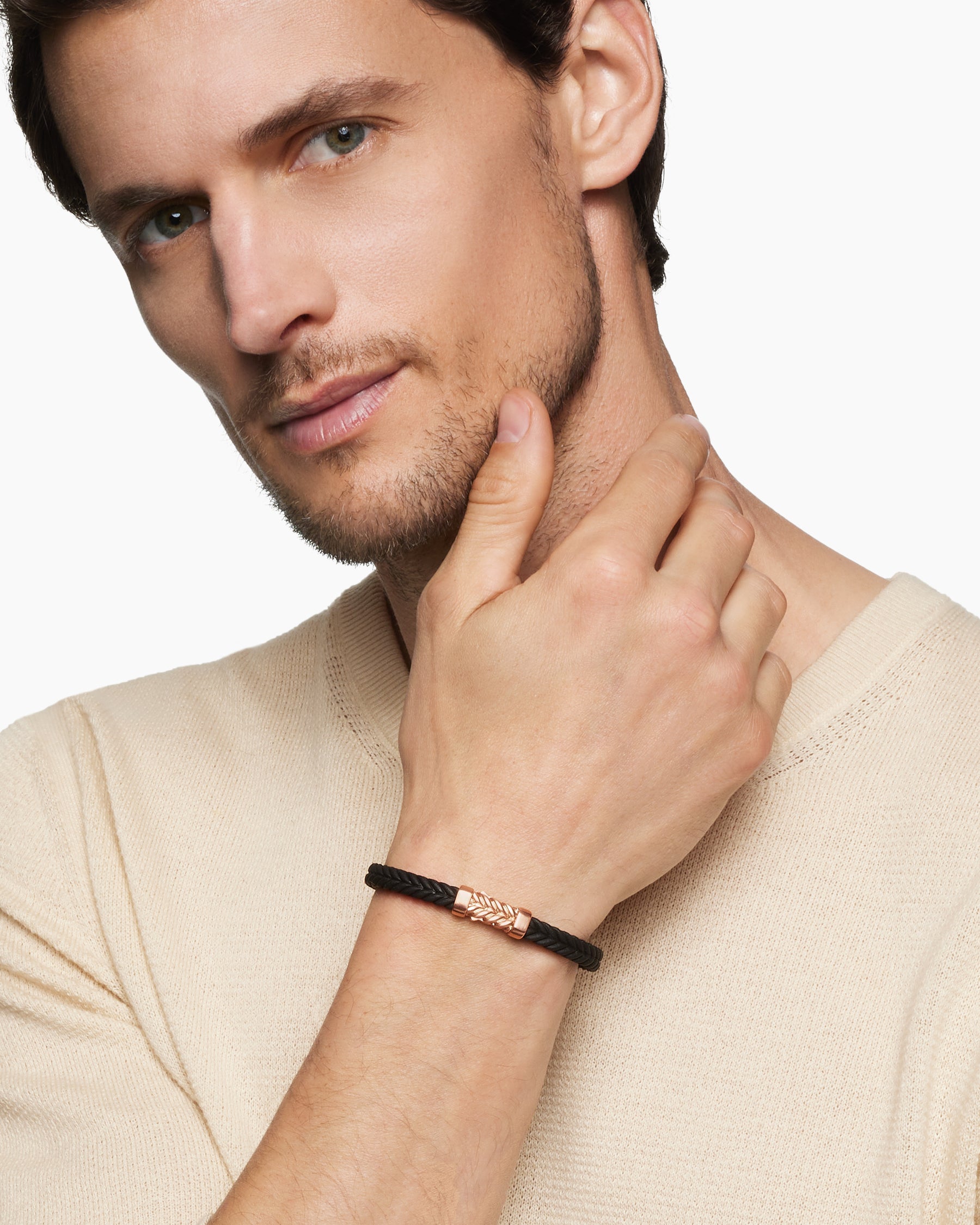 Alternative view of Chevron Bracelet in Black Rubber with 18K Rose Gold, 6mm