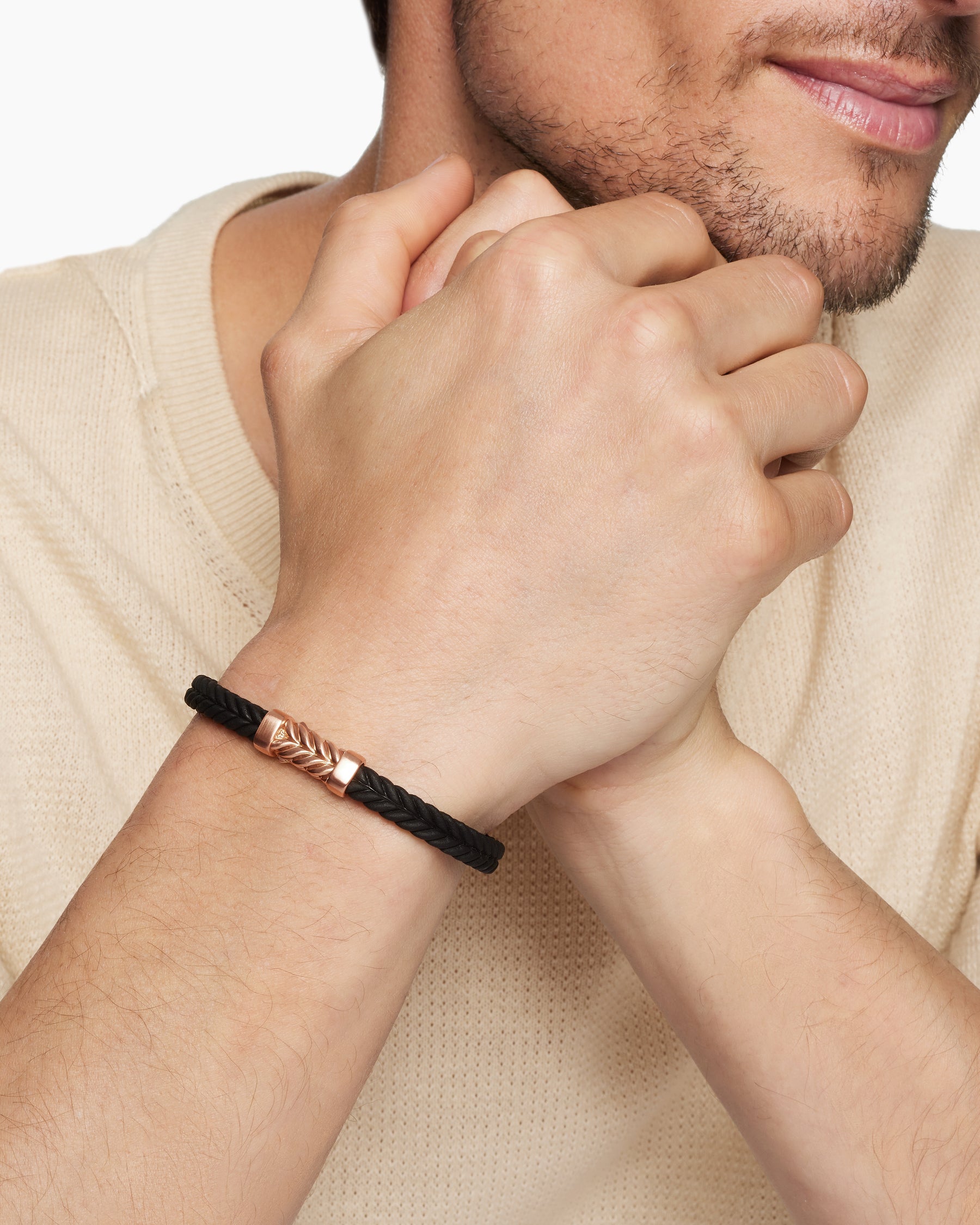 Chevron Bracelet in Black Rubber with 18K Rose Gold, 6mm - Image 7