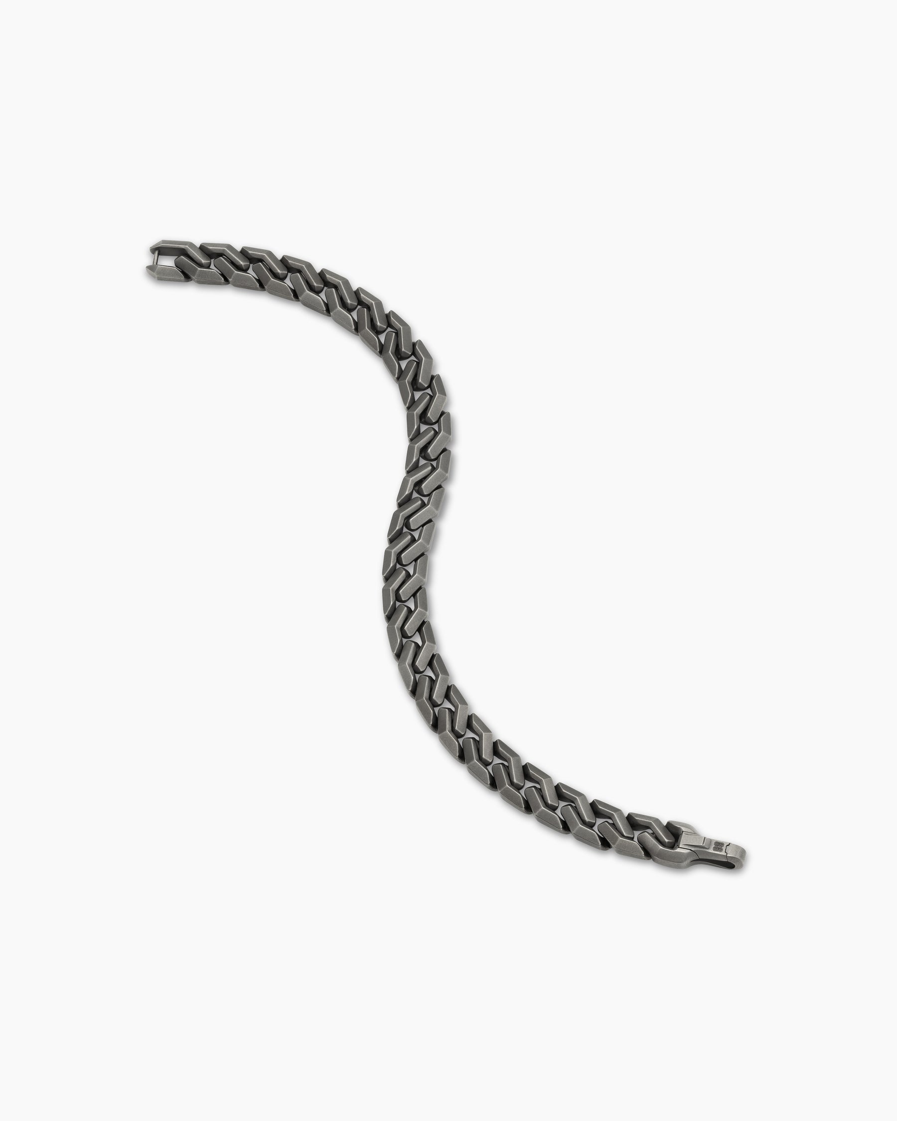 Curb Chain Angular Link Bracelet in Anthracite Titanium, 8.7mm - Image 3