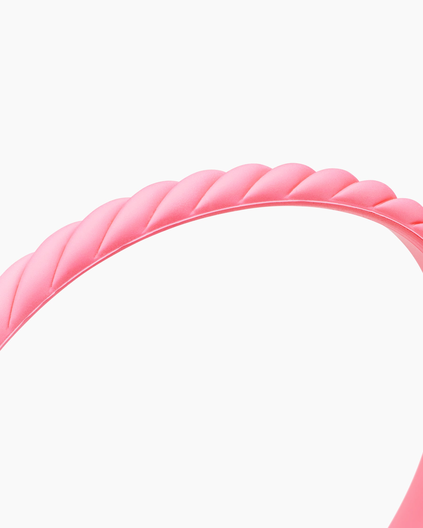 Cable Bracelet in Pink Rubber, 6mm - Image 5