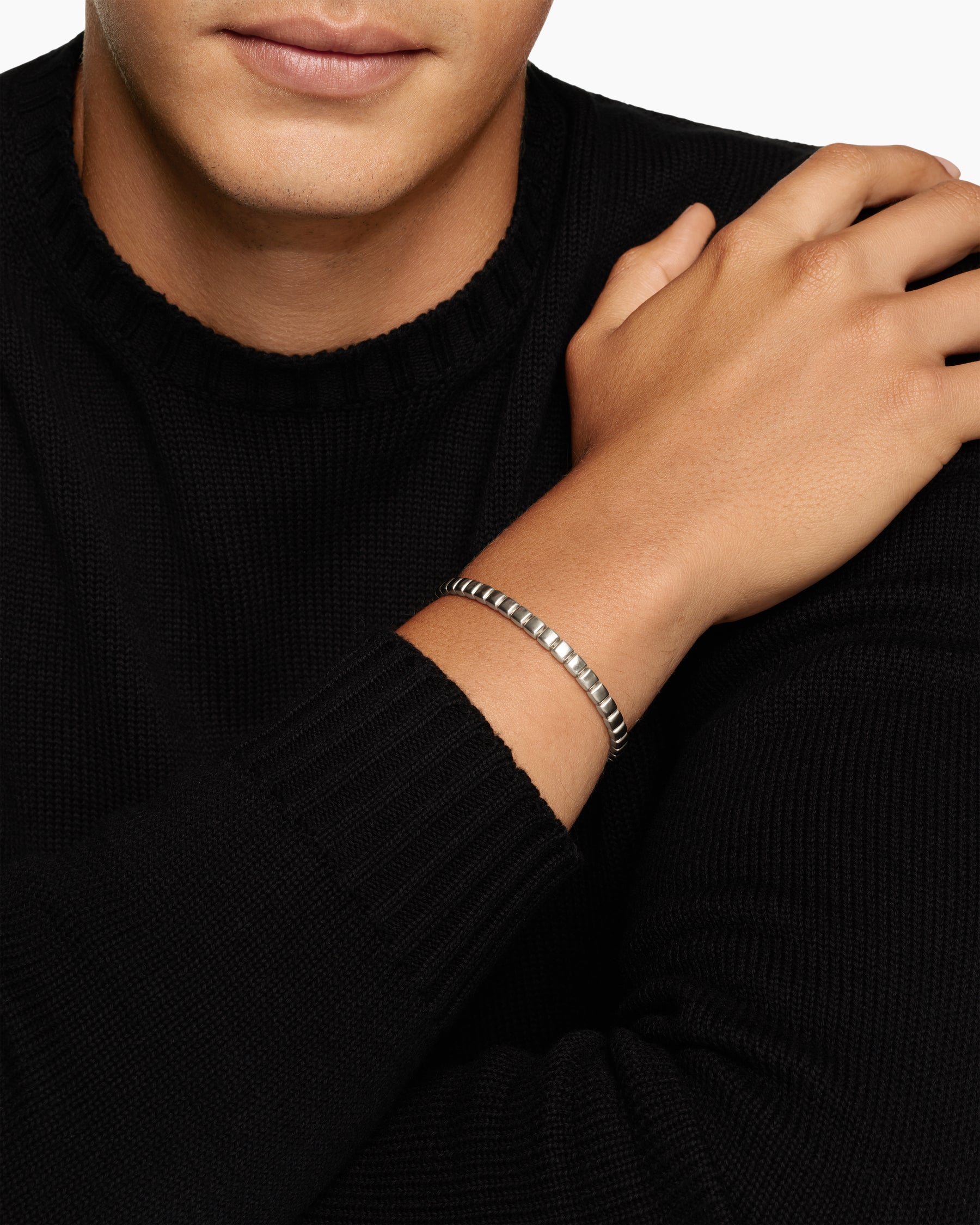Alternative view of Spiritual Beads Tile Bracelet in 18K White Gold, 4.7mm