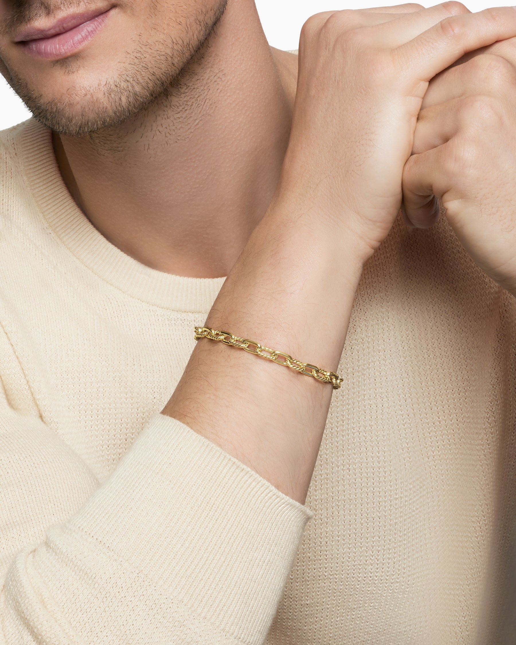 Alternative view of DY Madison Chain Bracelet in 18K Yellow Gold, 6mm