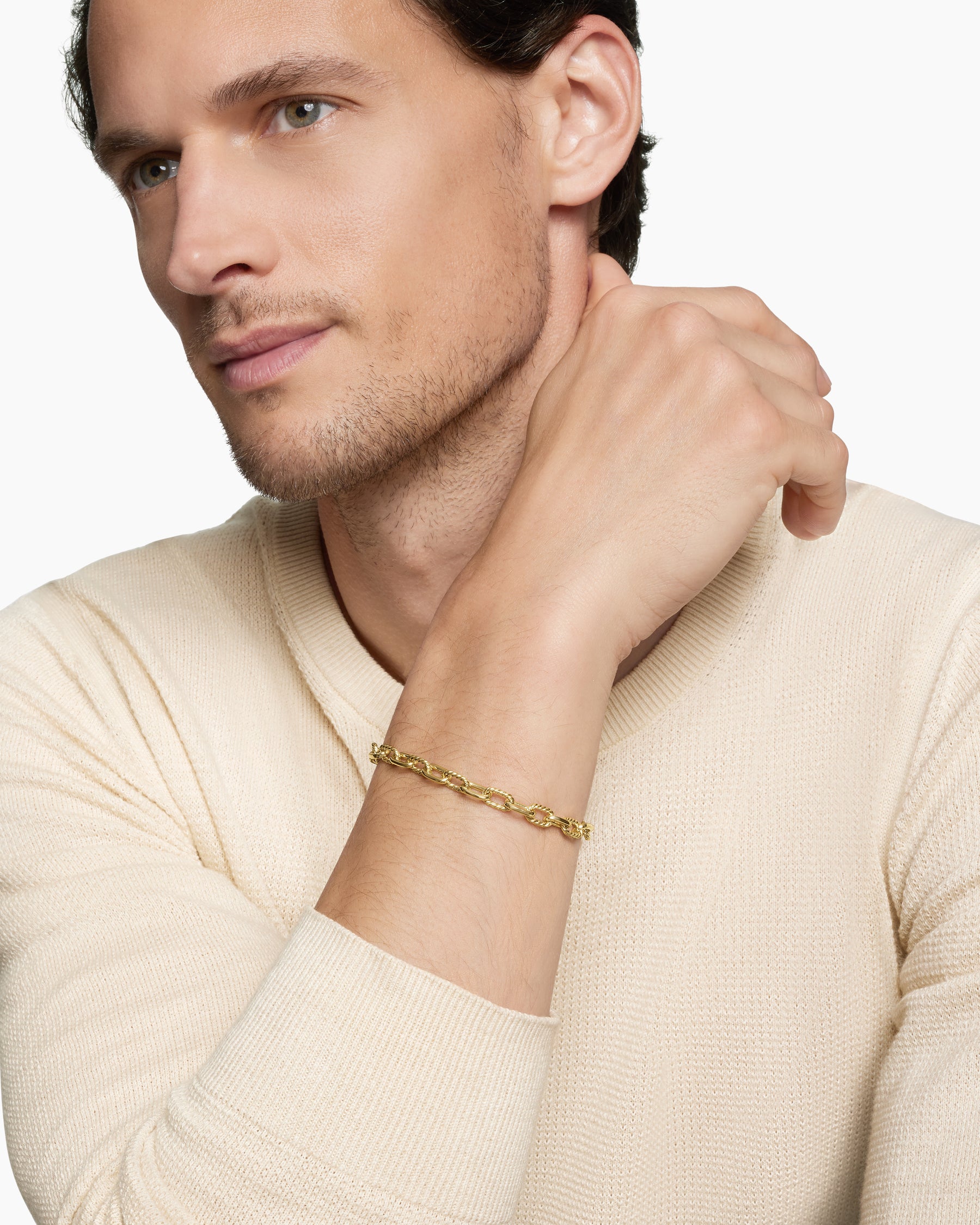 DY Madison Chain Bracelet in 18K Yellow Gold, 6mm - Image 8