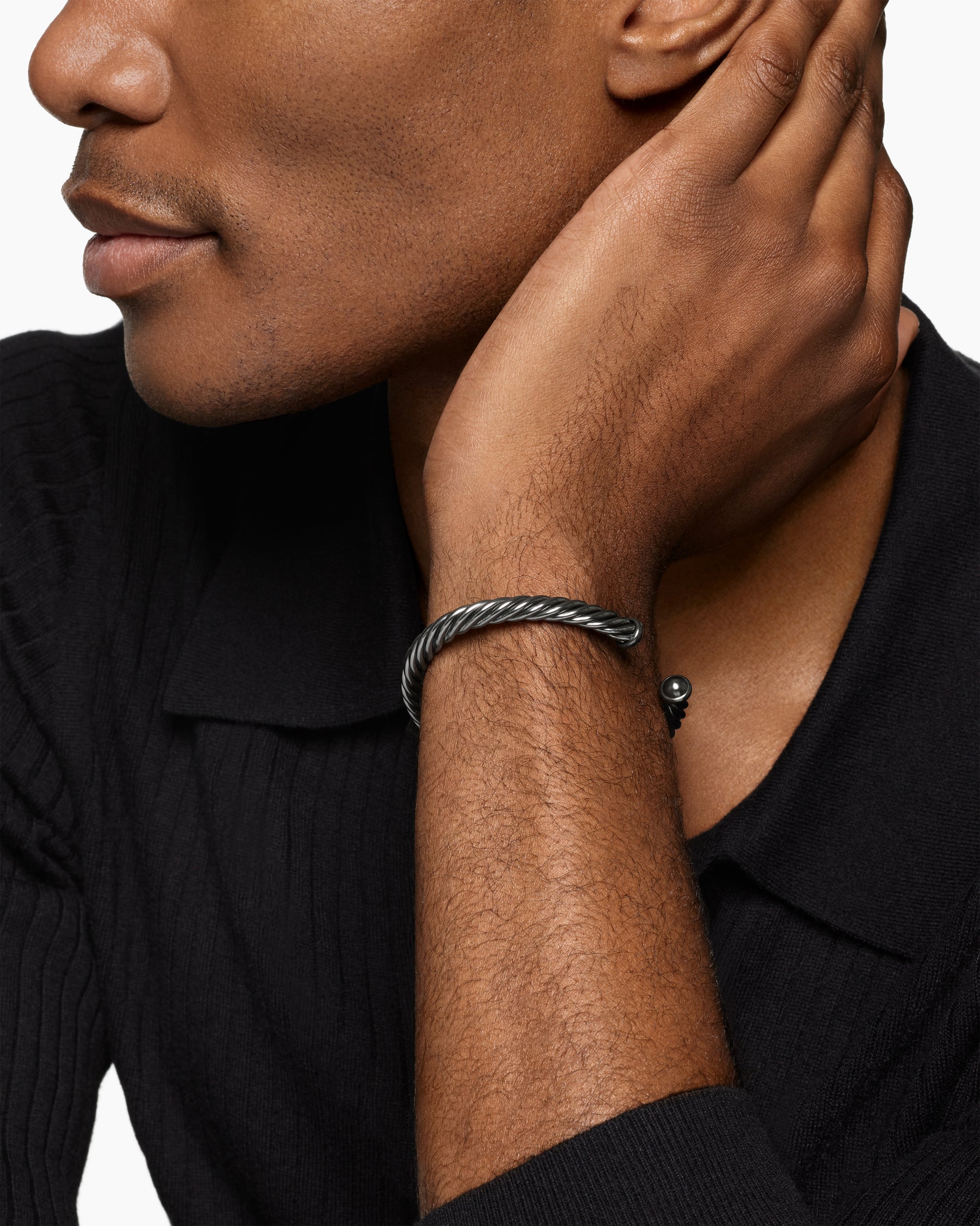 Alternative view of Cable Cuff Bracelet in Grey Aluminum, 6mm