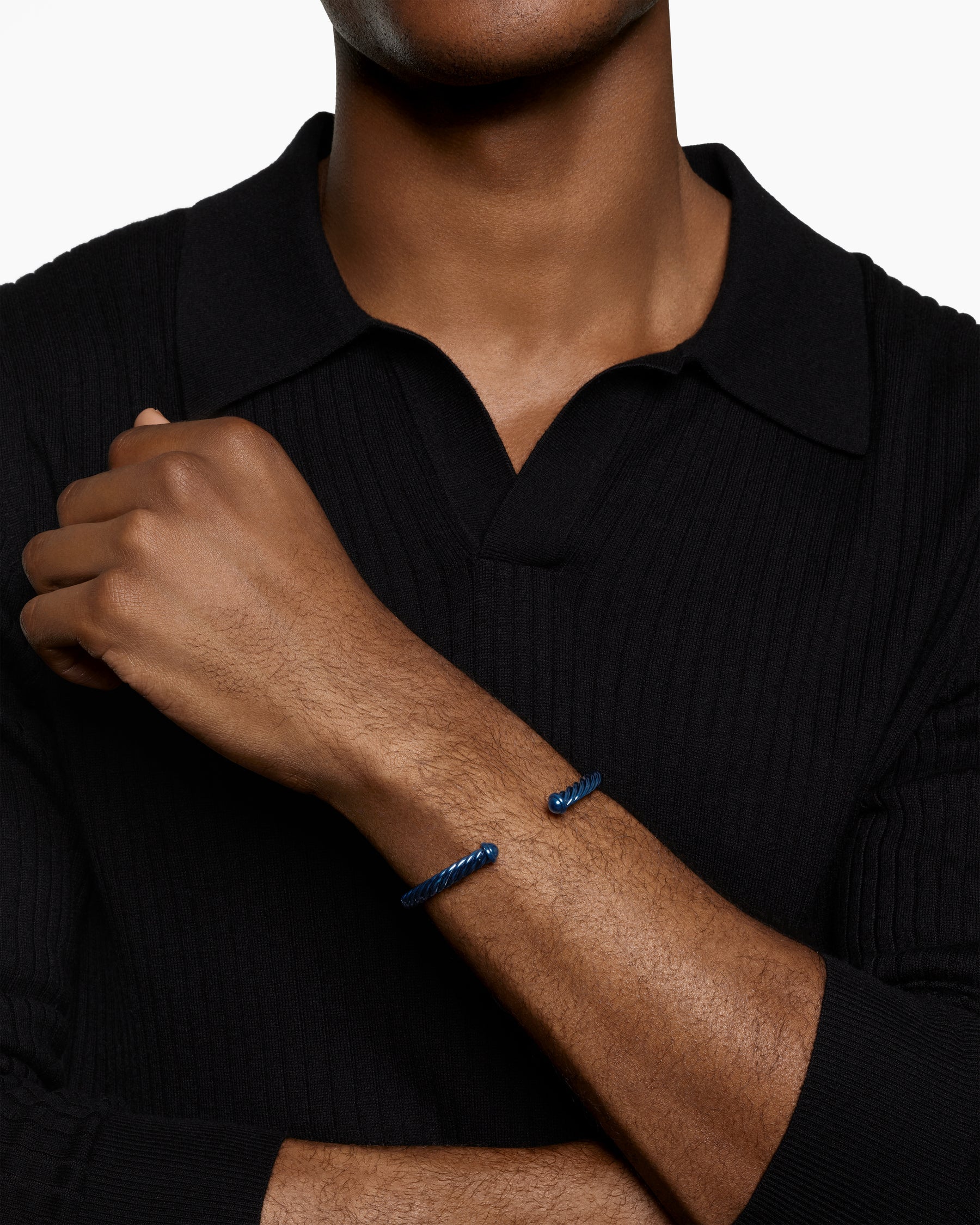 Alternative view of Cable Cuff Bracelet in Navy Aluminum, 6mm
