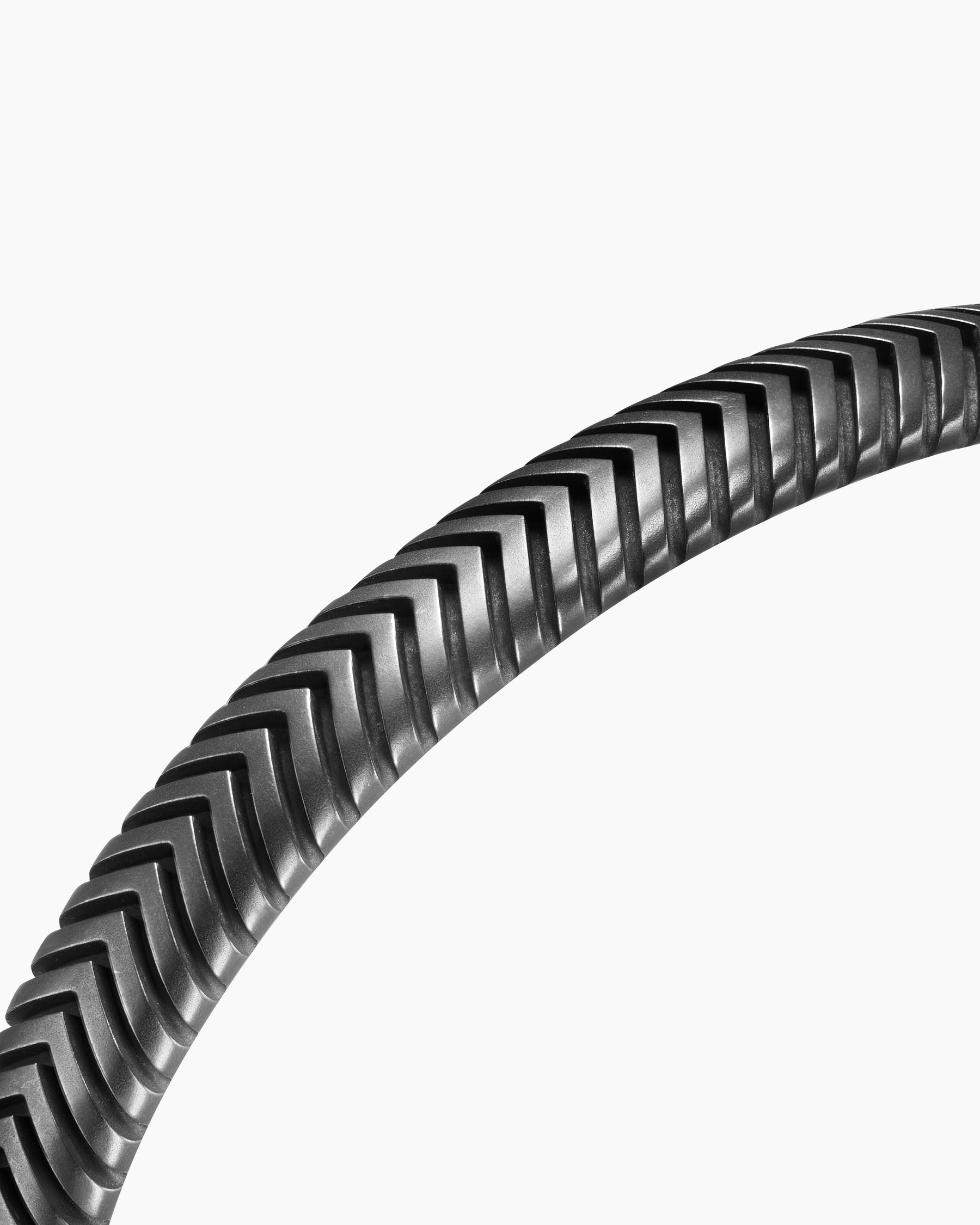 Chevron Cuff Bracelet in Anthracite Titanium, 8mm - Image 5