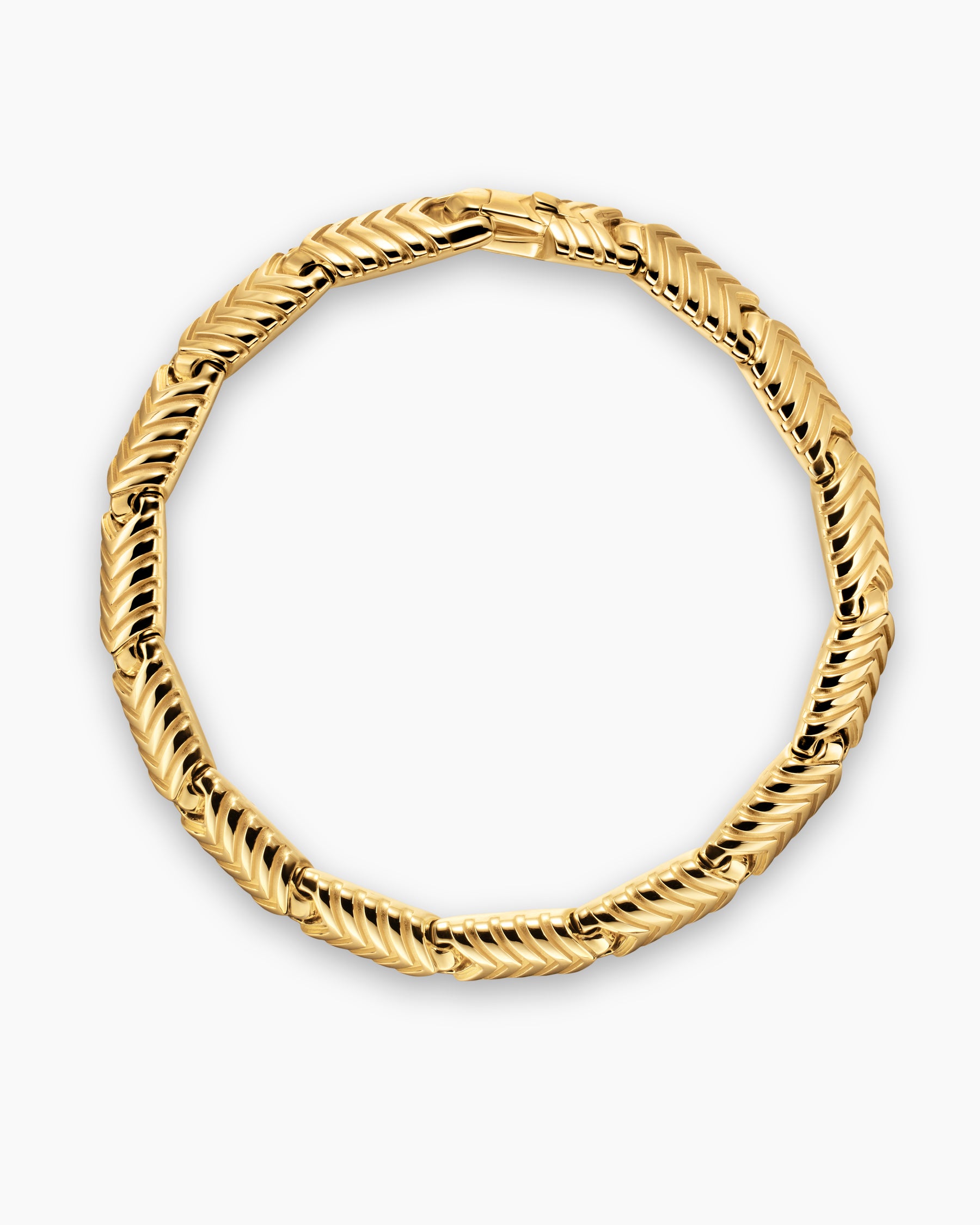 Chevron Link Bracelet in 18K Yellow Gold, 7.6mm - Image 3