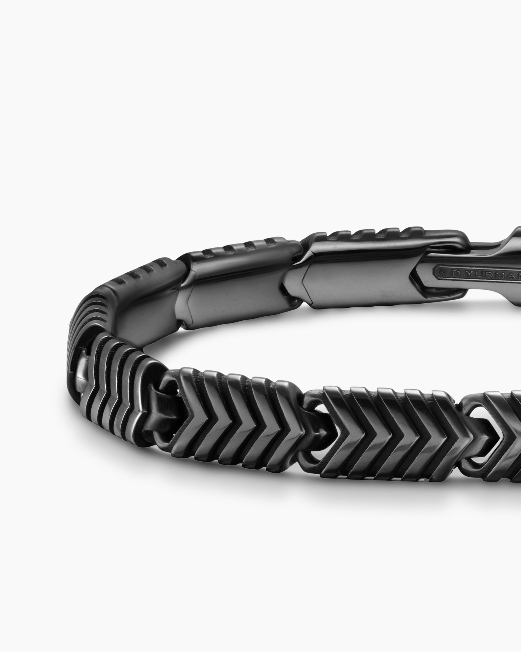 Chevron Link Bracelet in Black Titanium, 7.6mm - Image 7