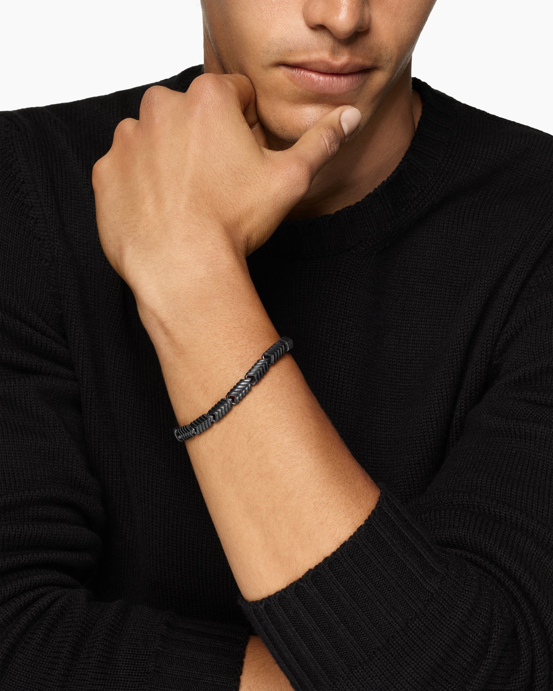 Alternative view of Chevron Link Bracelet in Black Titanium, 7.6mm
