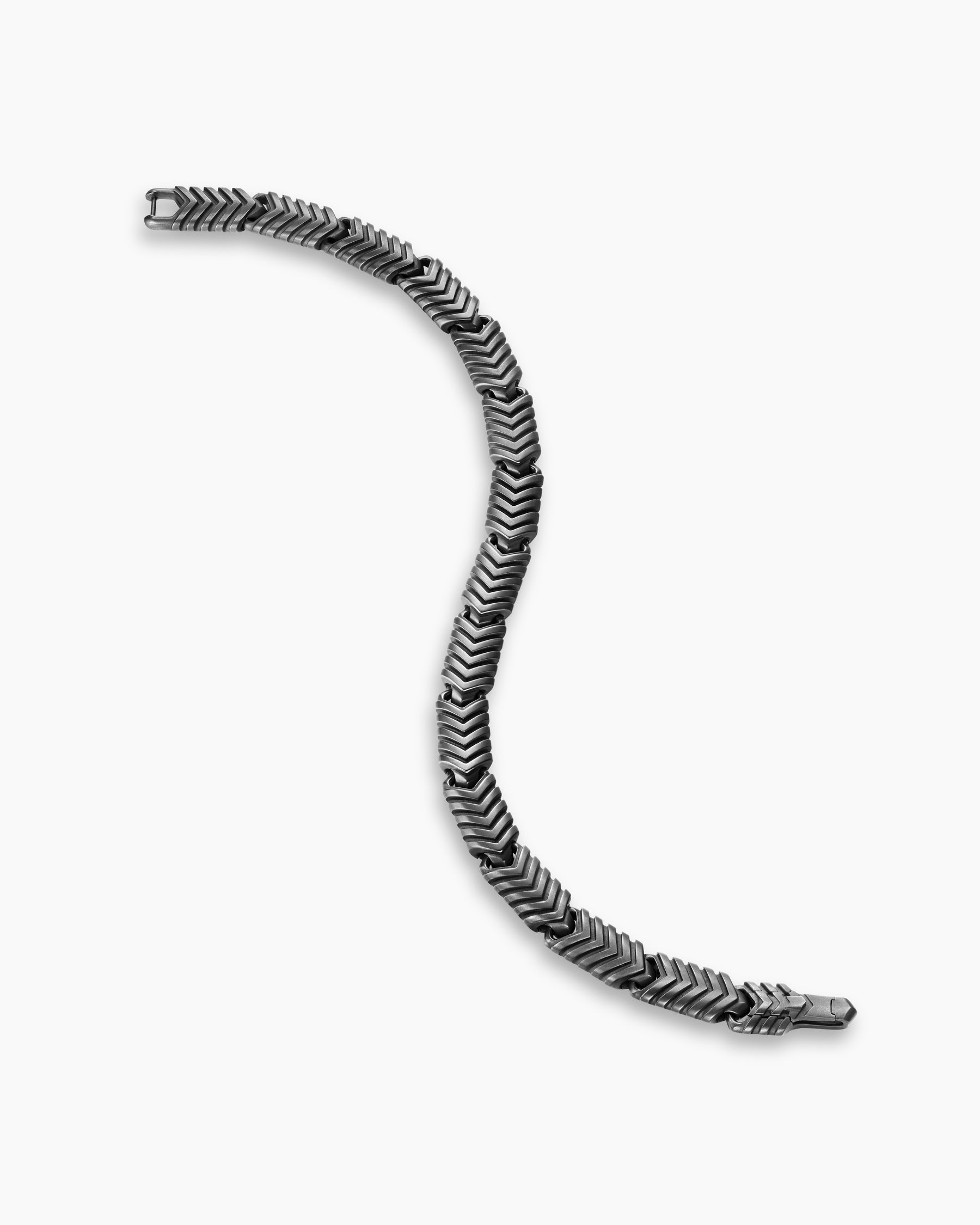 Chevron Link Bracelet in Anthracite Titanium, 7.6mm - Image 4