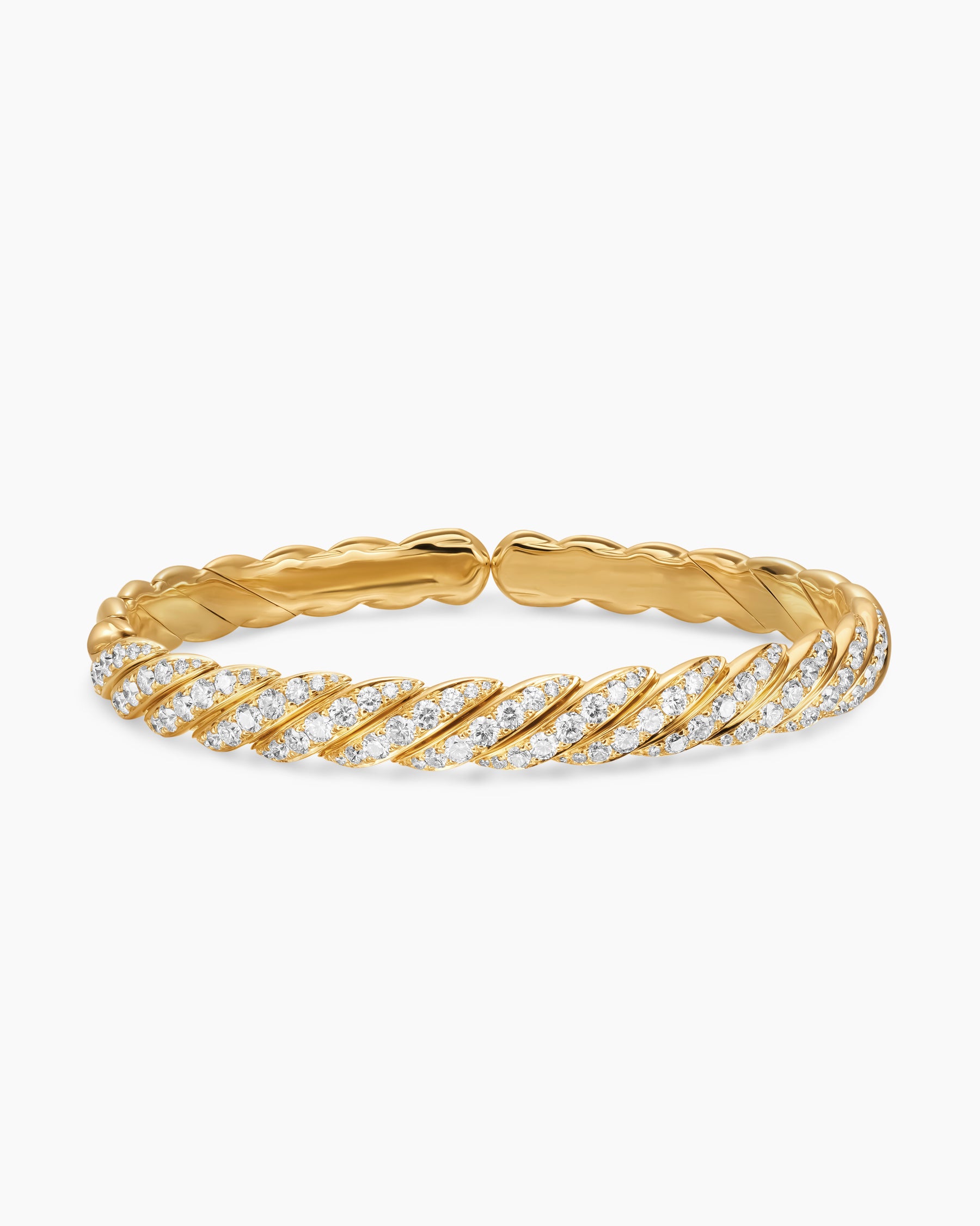 Sculpted Cable Pavé Flex Bracelet in 18K Yellow Gold with Diamonds, 7.5mm - Image 4