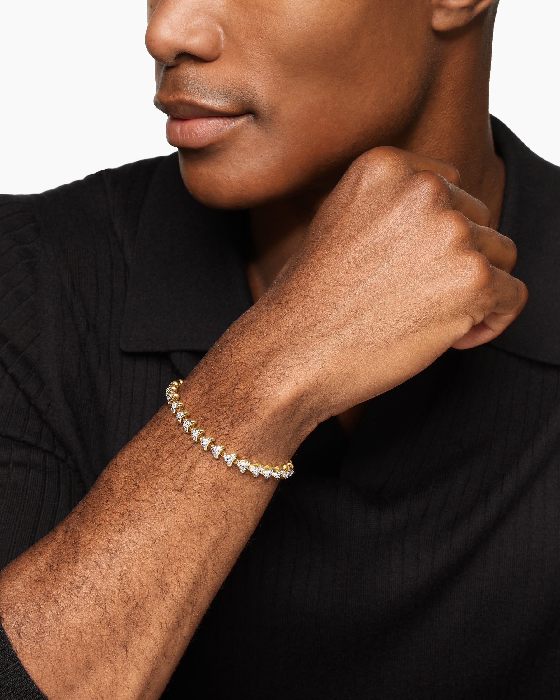 Alternative view of Armory Link Bracelet in 18K Yellow Gold with Diamonds, 7.5mm